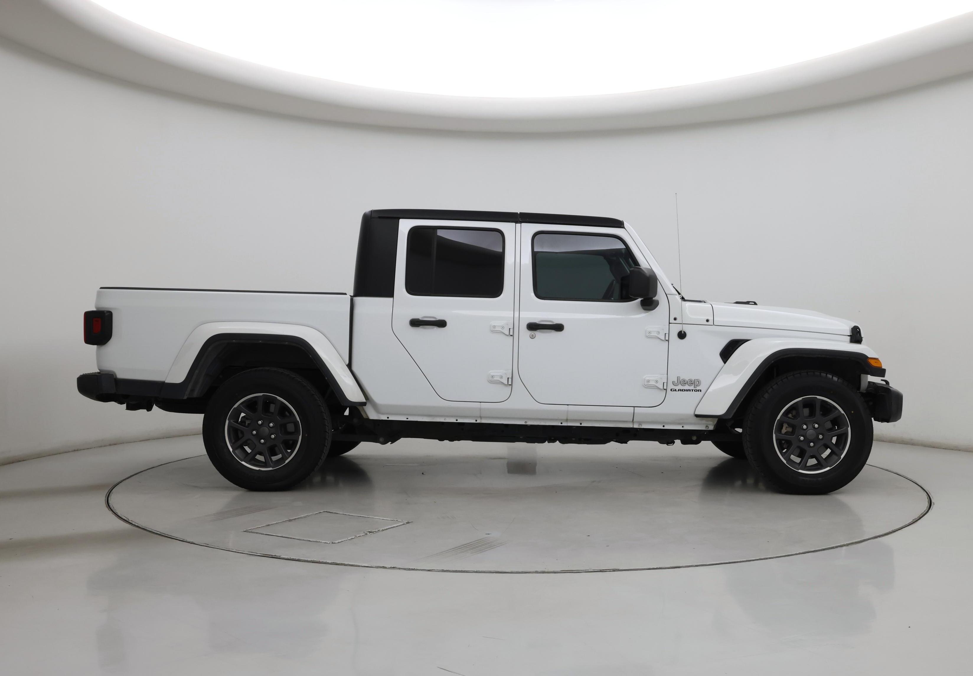 Thumbnail: 2022 Jeep Gladiator - 7