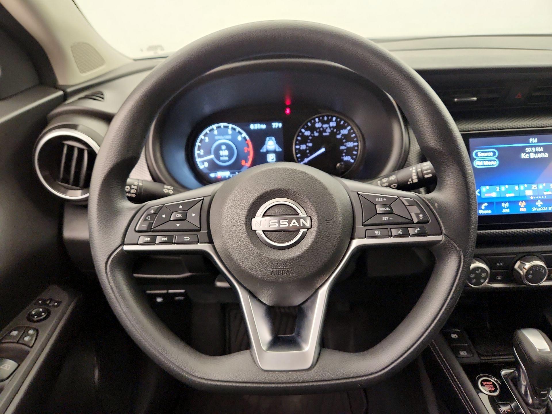 Thumbnail: 2023 Nissan Kicks - 10