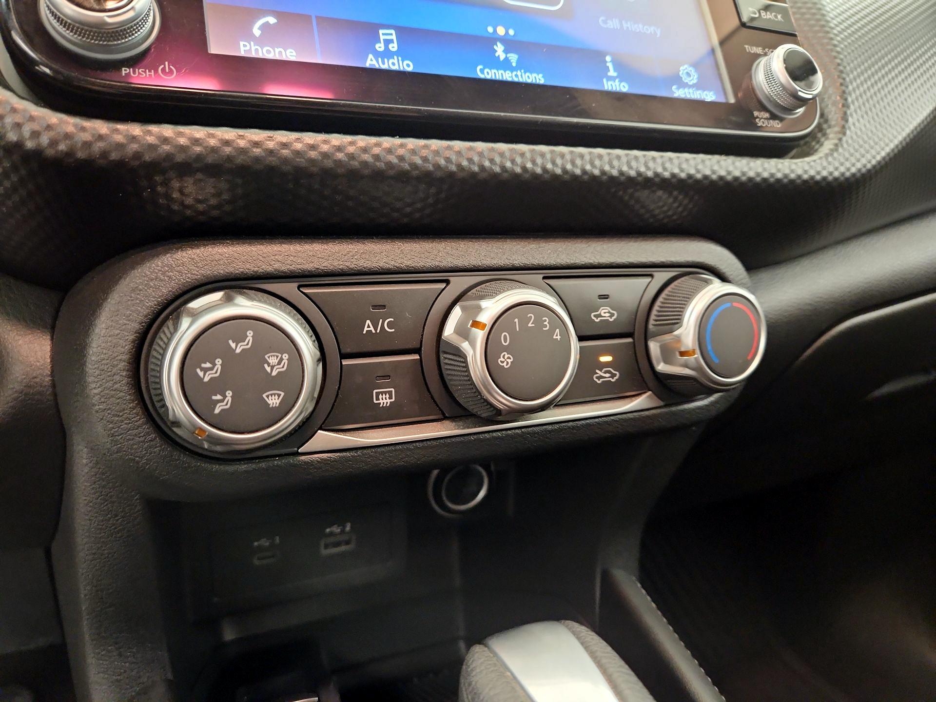 Thumbnail: 2023 Nissan Kicks - 16