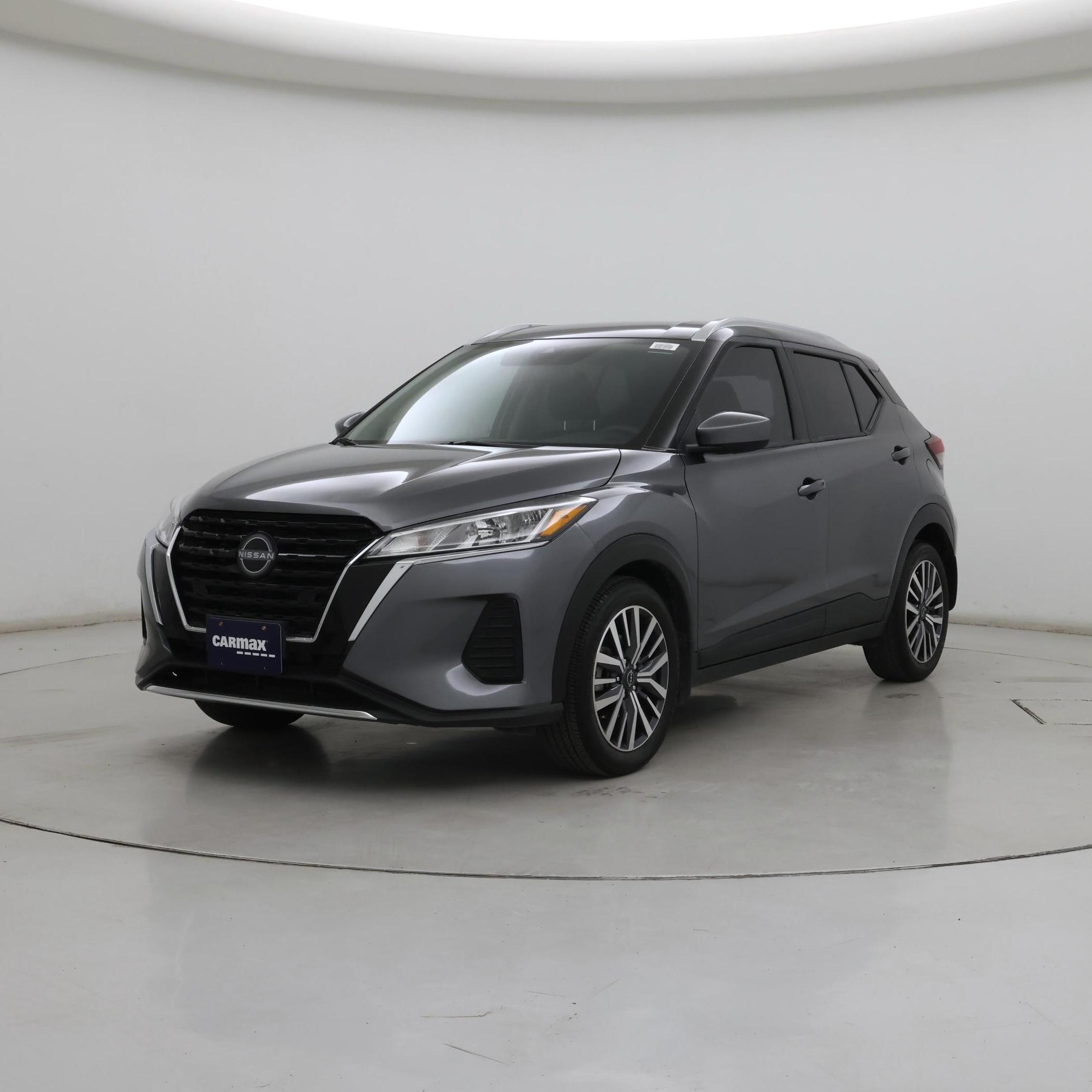 Thumbnail: 2023 Nissan Kicks - 4