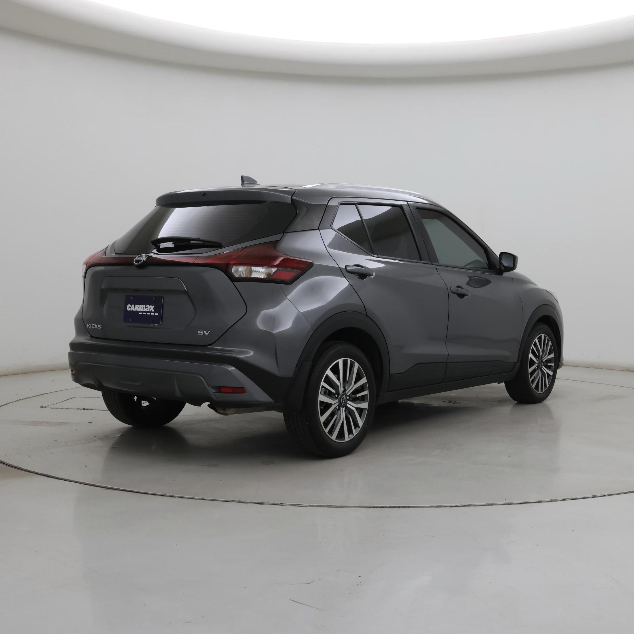 Thumbnail: 2023 Nissan Kicks - 8