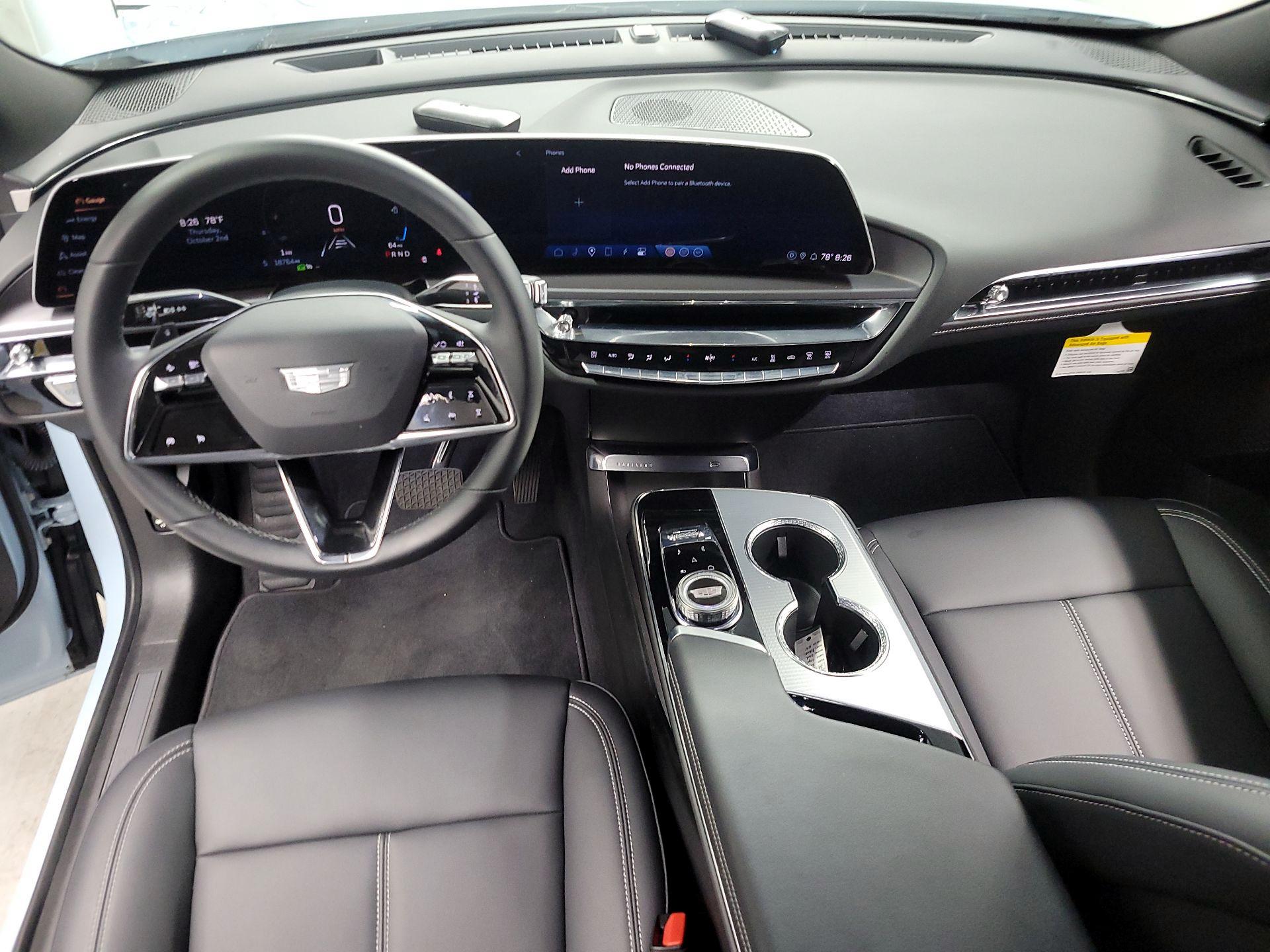 Thumbnail: 2024 Cadillac Lyriq - 9