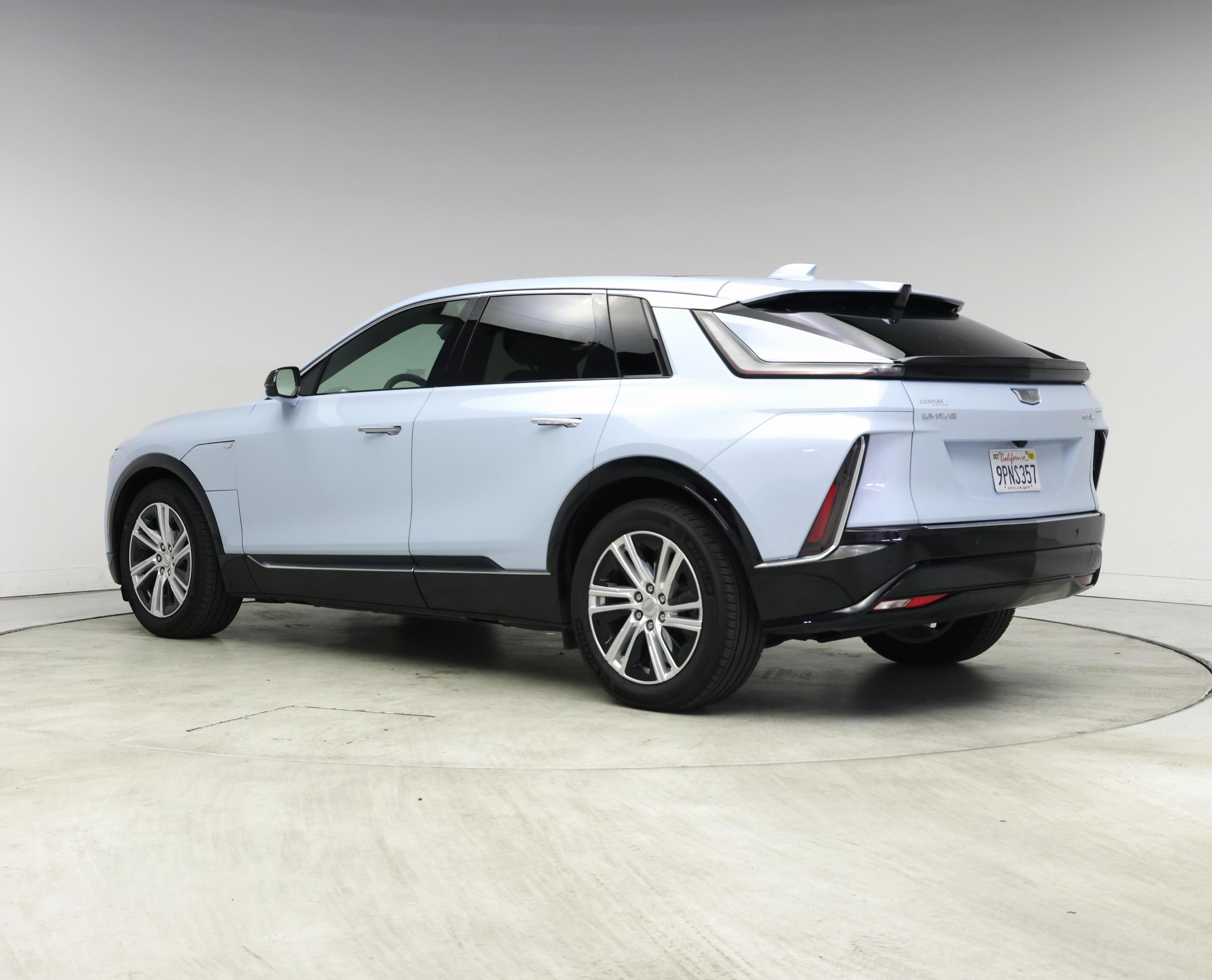 Thumbnail: 2024 Cadillac Lyriq - 2