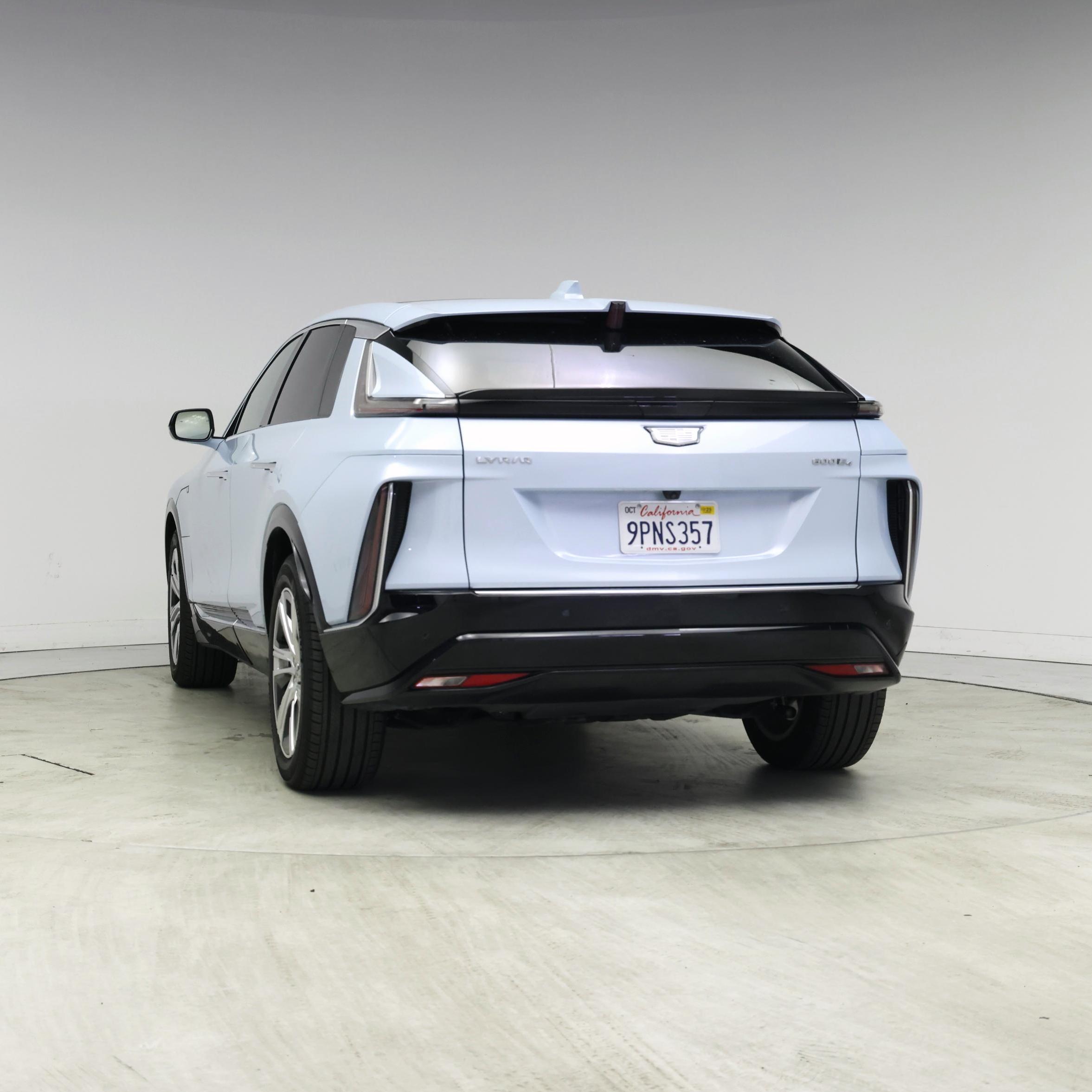 Thumbnail: 2024 Cadillac Lyriq - 6