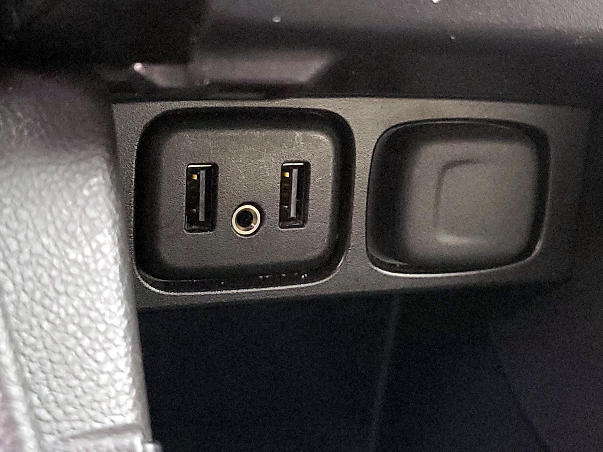 Thumbnail: 2017 Buick Encore - 18