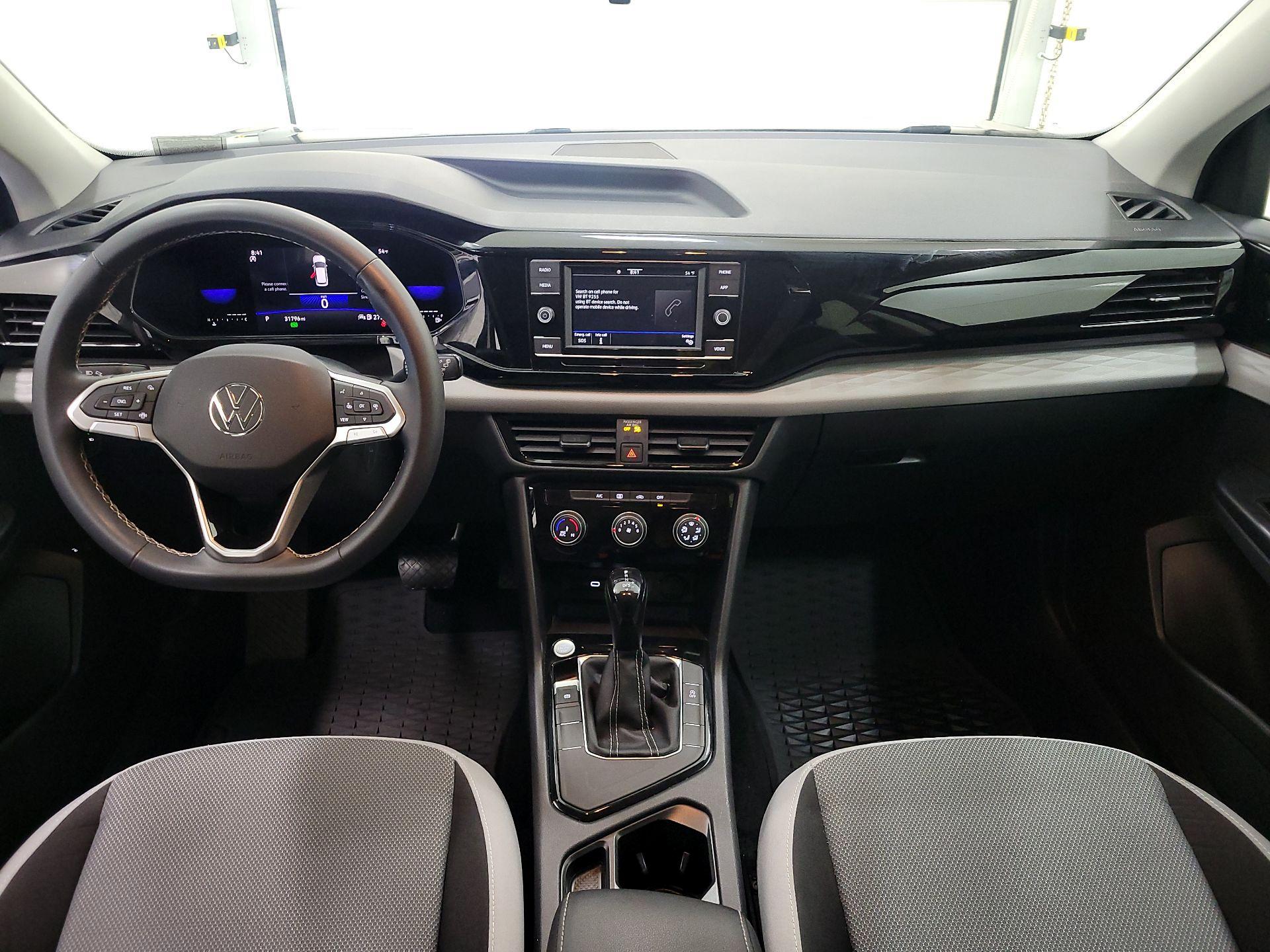 Thumbnail: 2023 Volkswagen Taos - 9