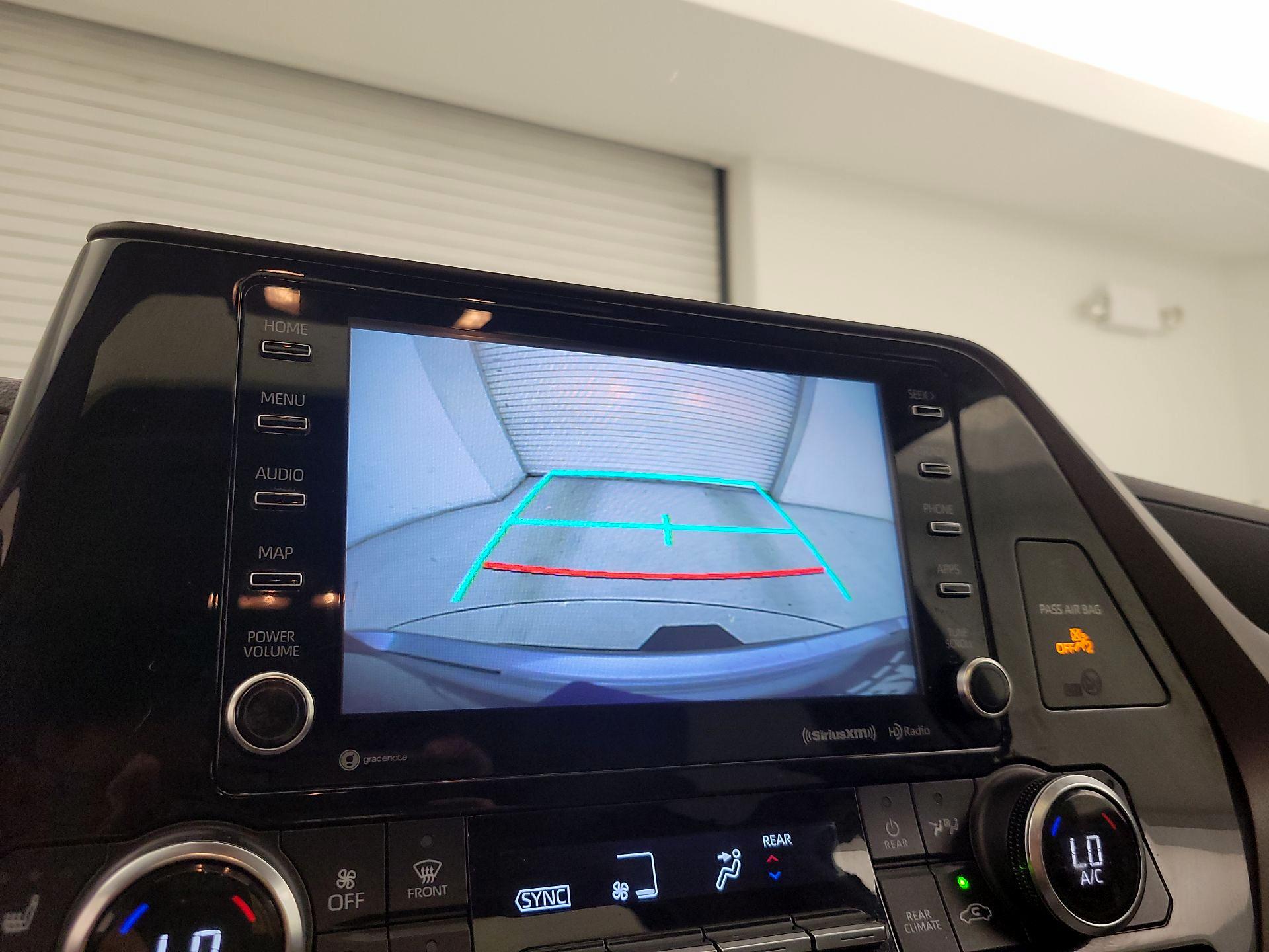 Thumbnail: 2022 Toyota Highlander - 15