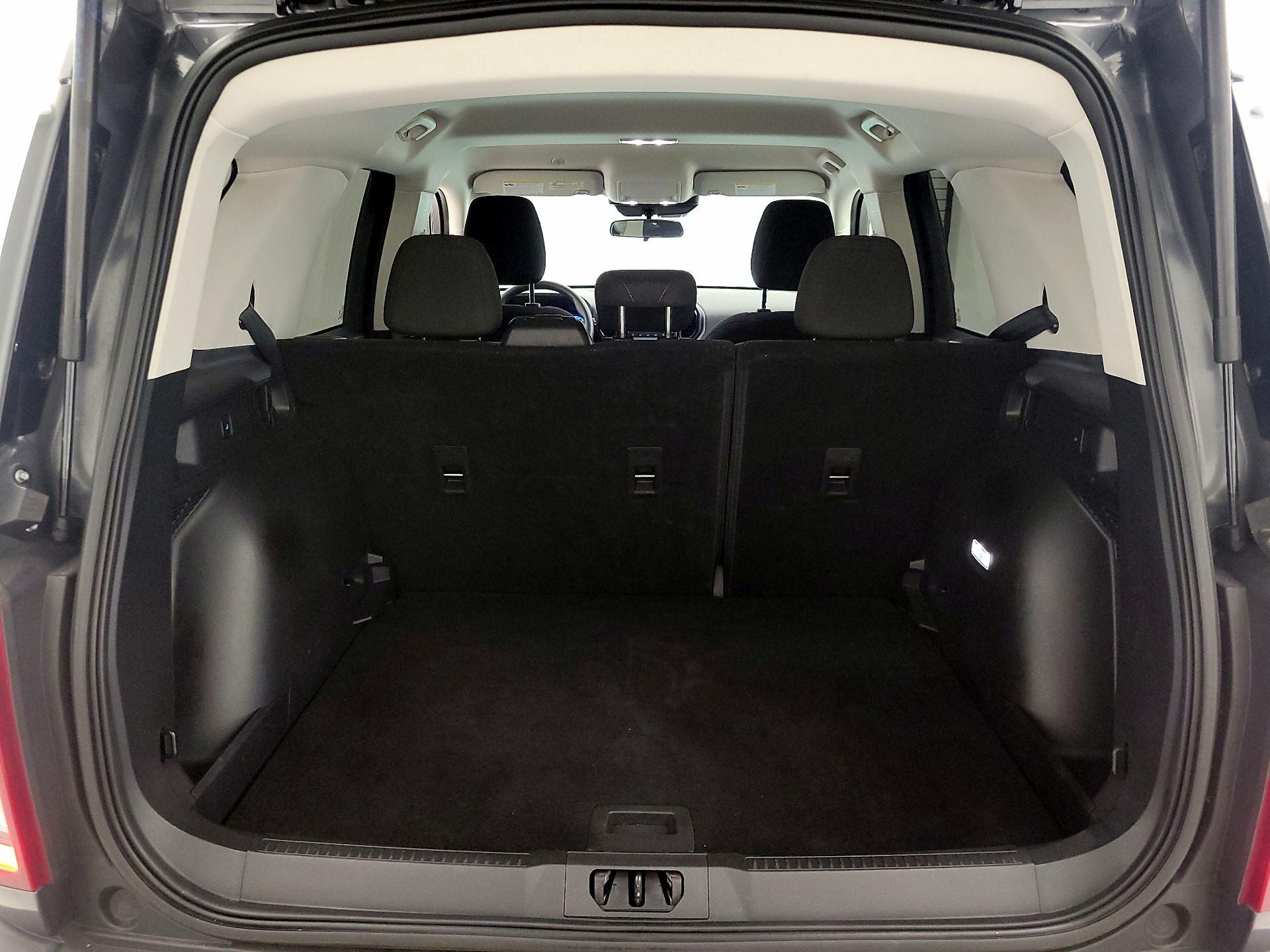 Thumbnail: 2022 Ford Bronco Sport - 20