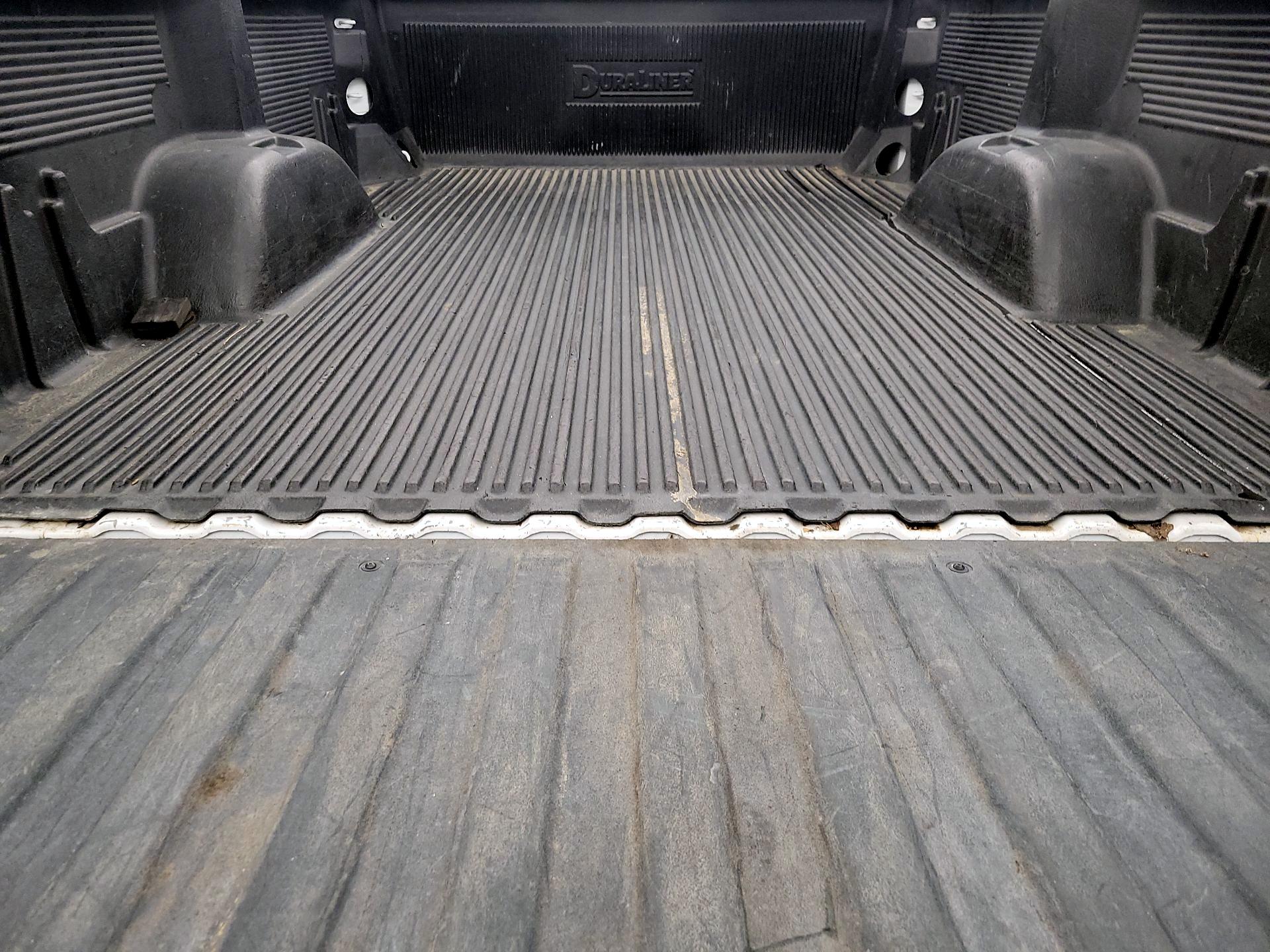 Thumbnail: 2024 Chevrolet Silverado 1500 - 19