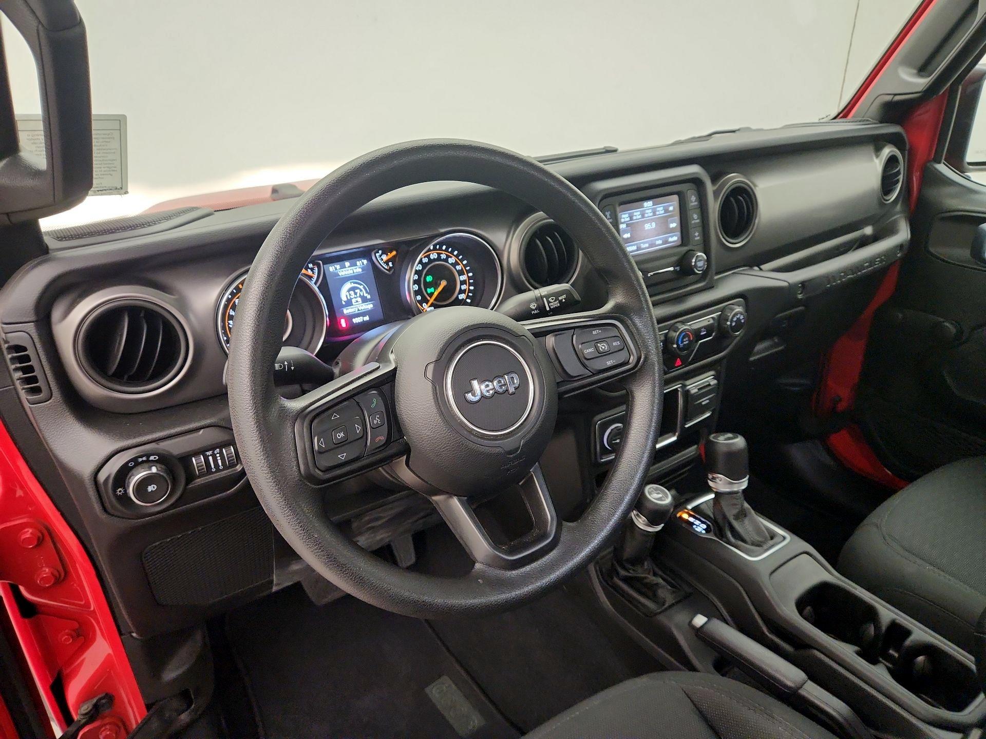 Thumbnail: 2021 Jeep Wrangler - 9
