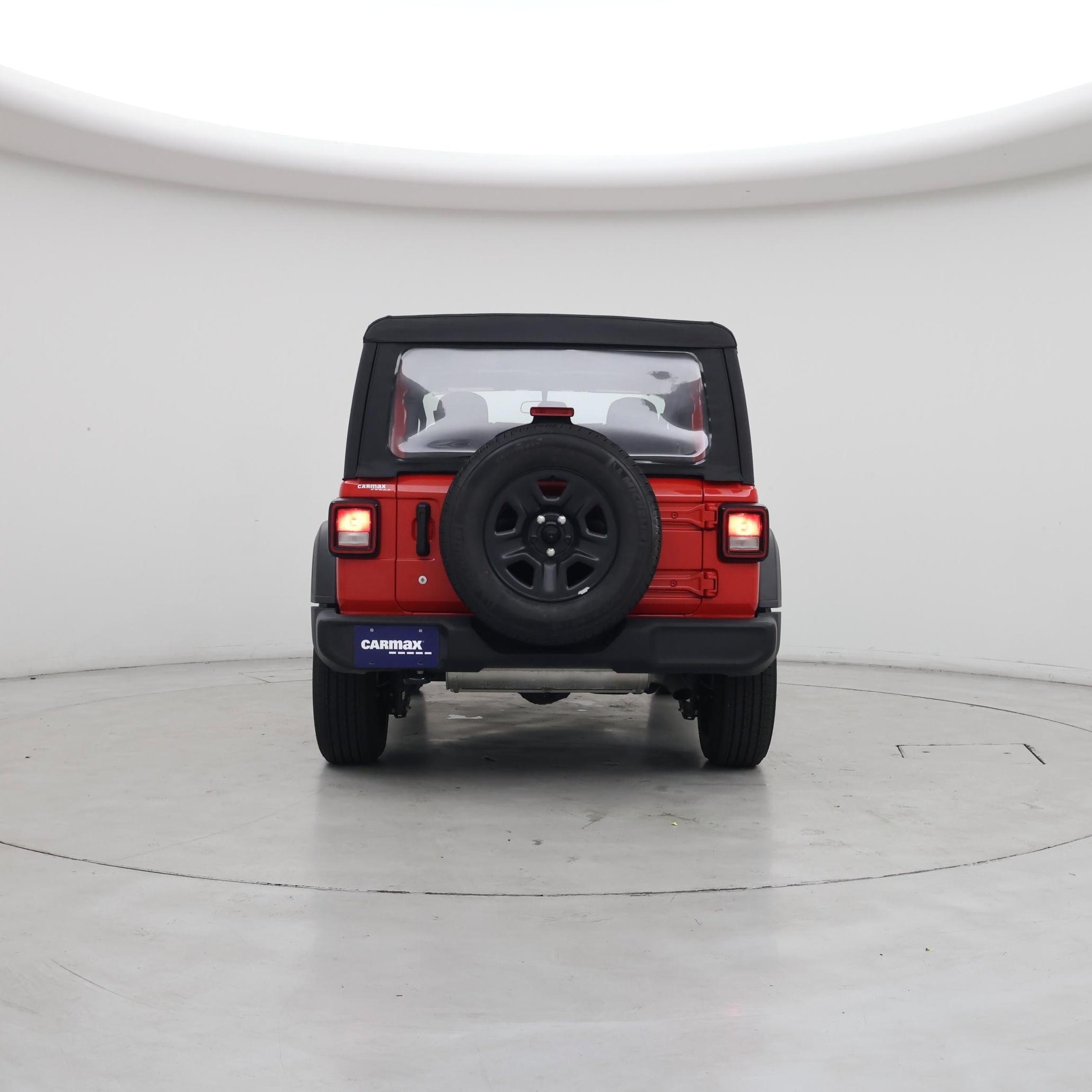 Thumbnail: 2021 Jeep Wrangler - 6