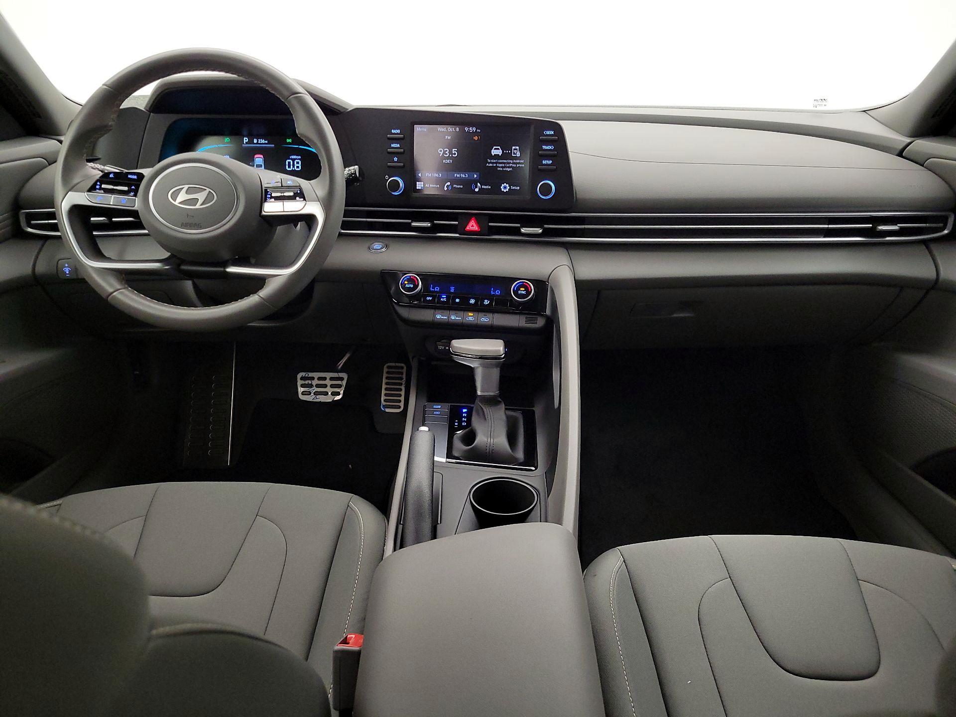 Thumbnail: 2025 Hyundai Elantra - 9