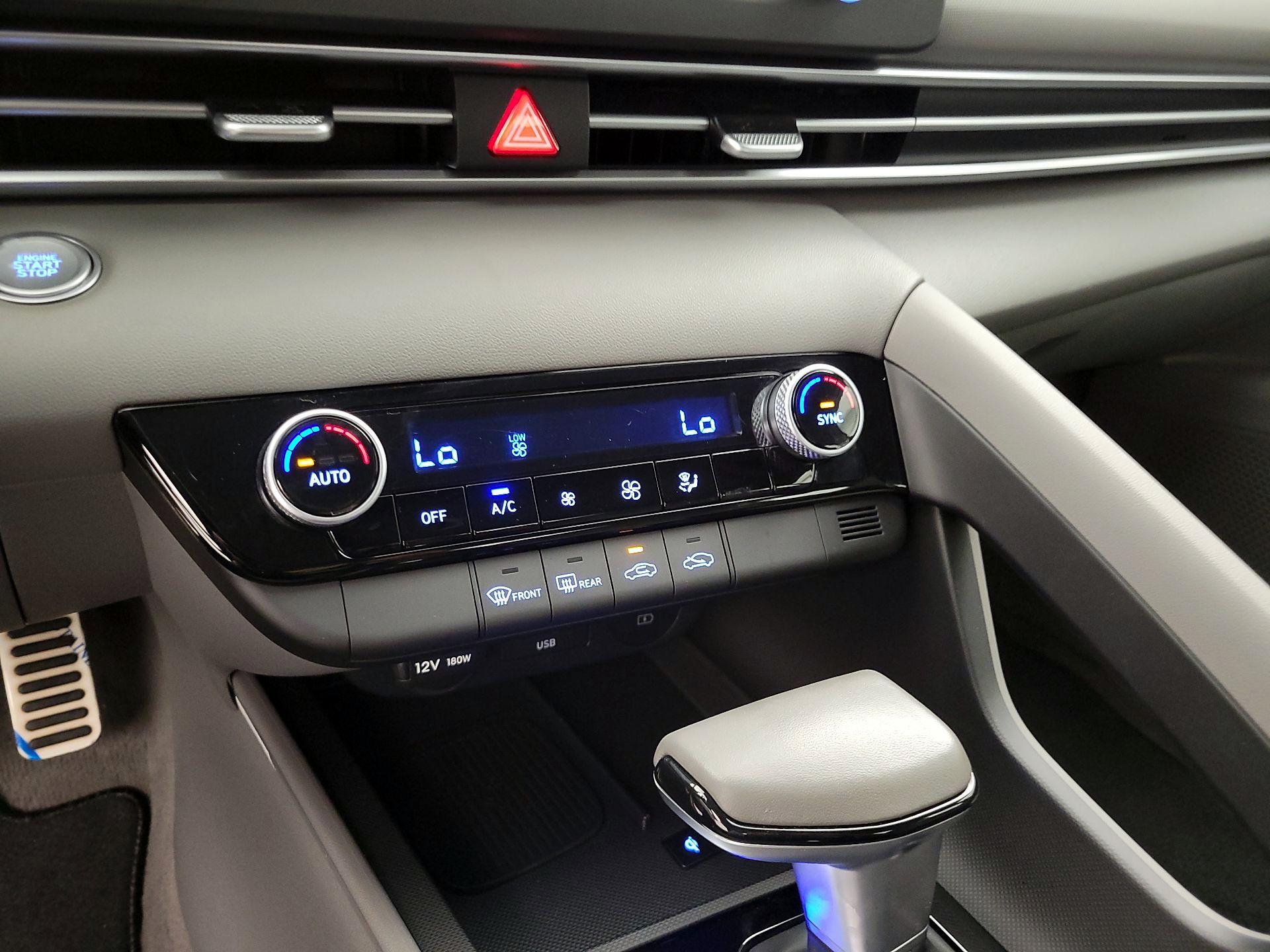 Thumbnail: 2025 Hyundai Elantra - 16
