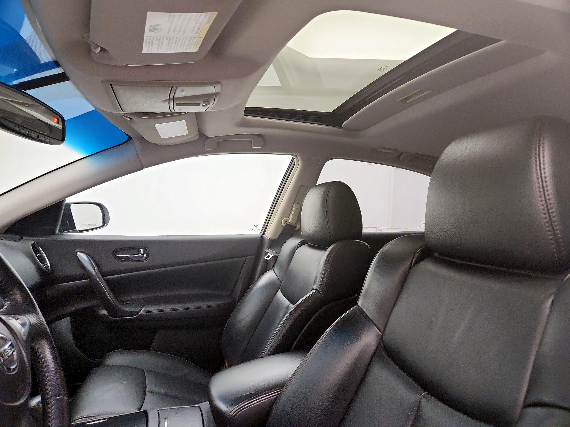 Thumbnail: 2014 Nissan Maxima - 18