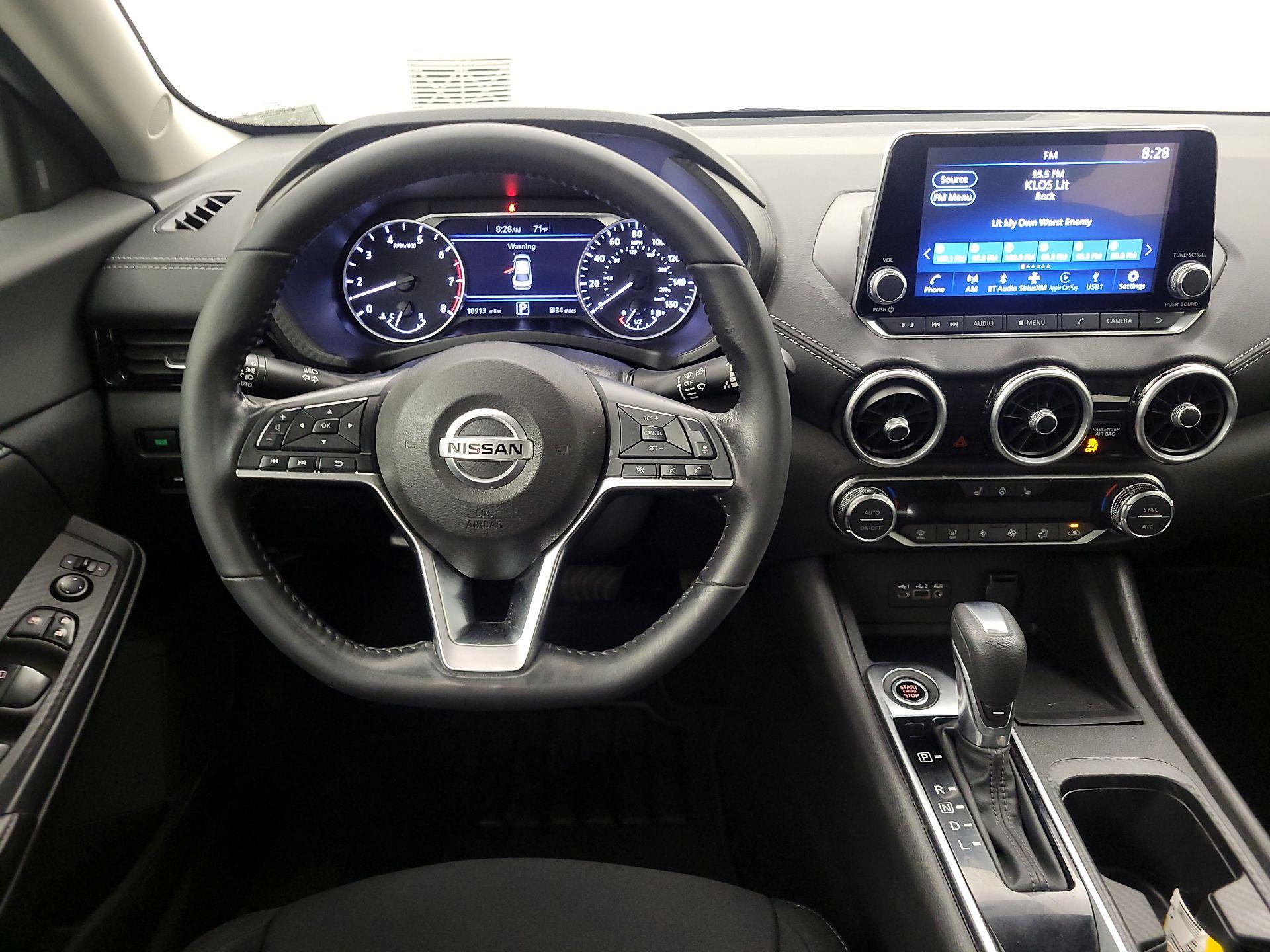 Thumbnail: 2023 Nissan Sentra - 10