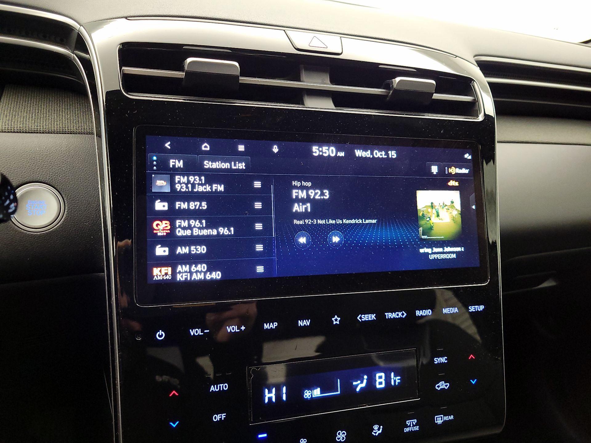 Thumbnail: 2023 Hyundai Santa Cruz - 16