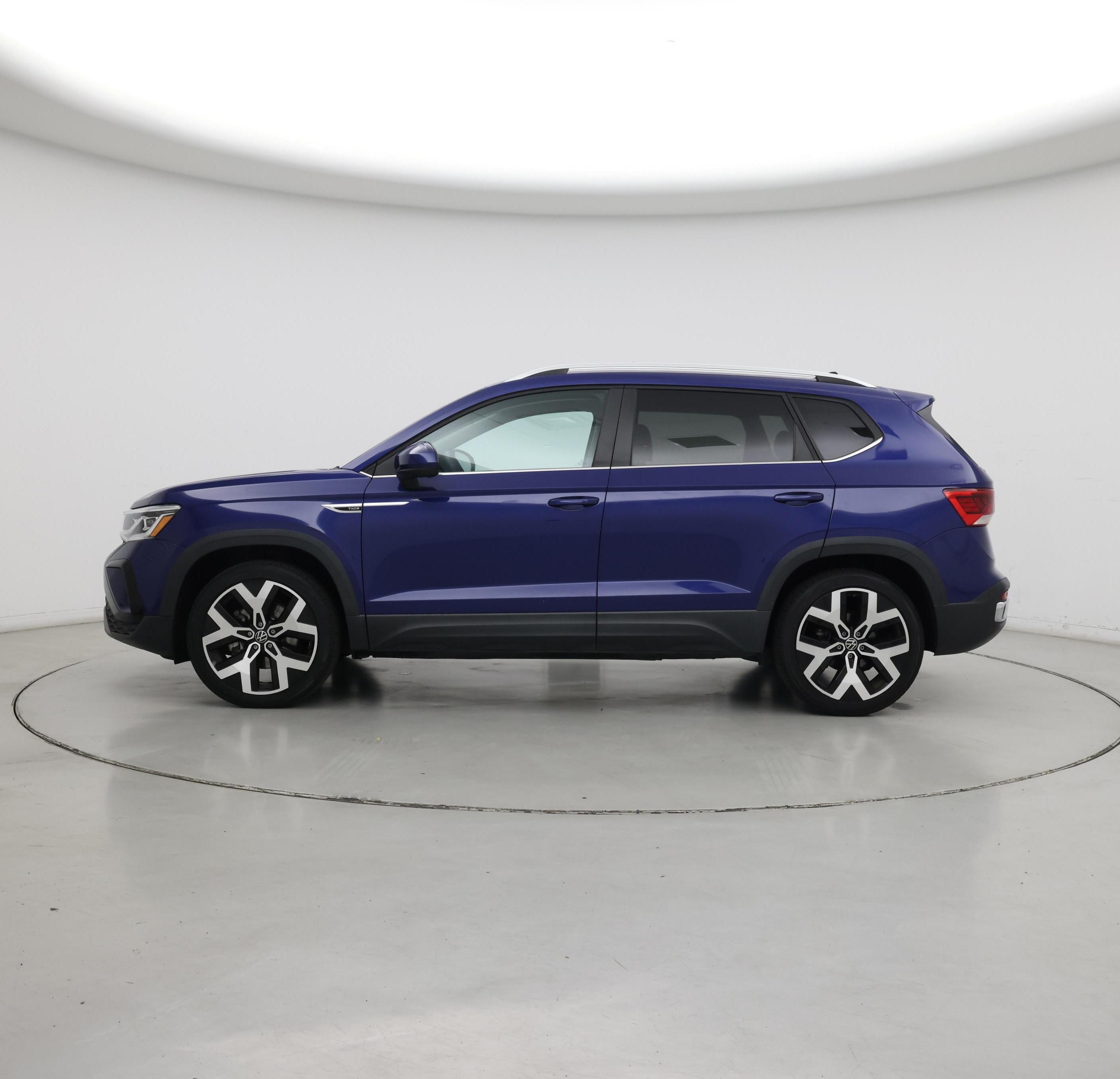 Thumbnail: 2022 Volkswagen Taos - 3