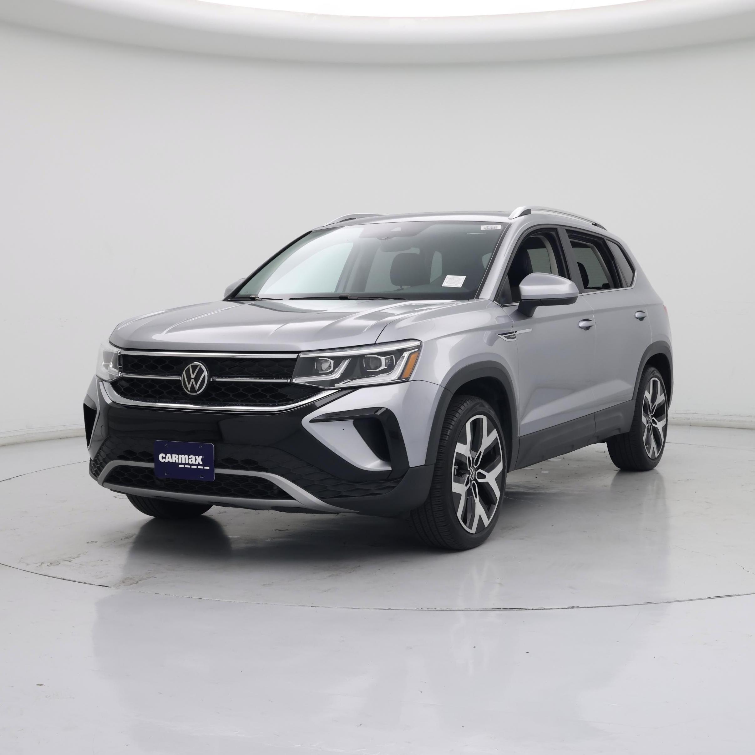 Thumbnail: 2023 Volkswagen Taos - 4