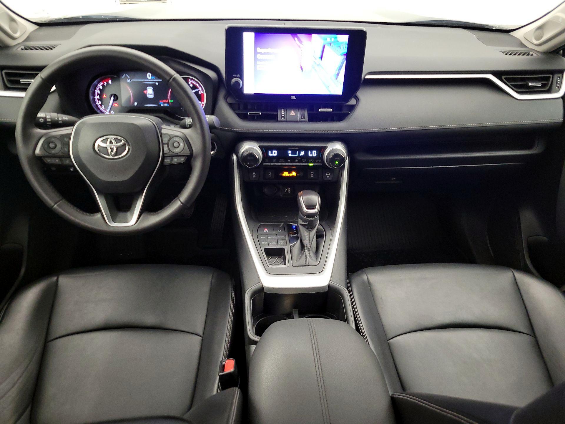 Thumbnail: 2024 Toyota RAV4 - 9