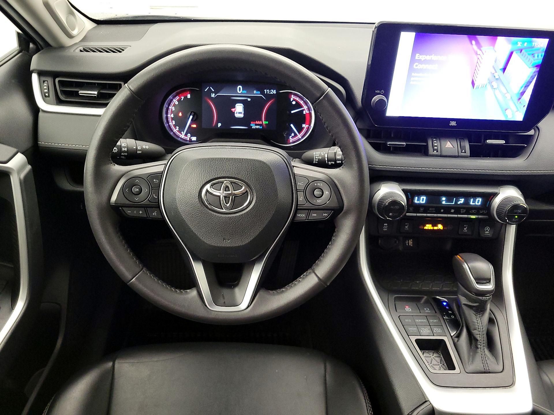 Thumbnail: 2024 Toyota RAV4 - 10