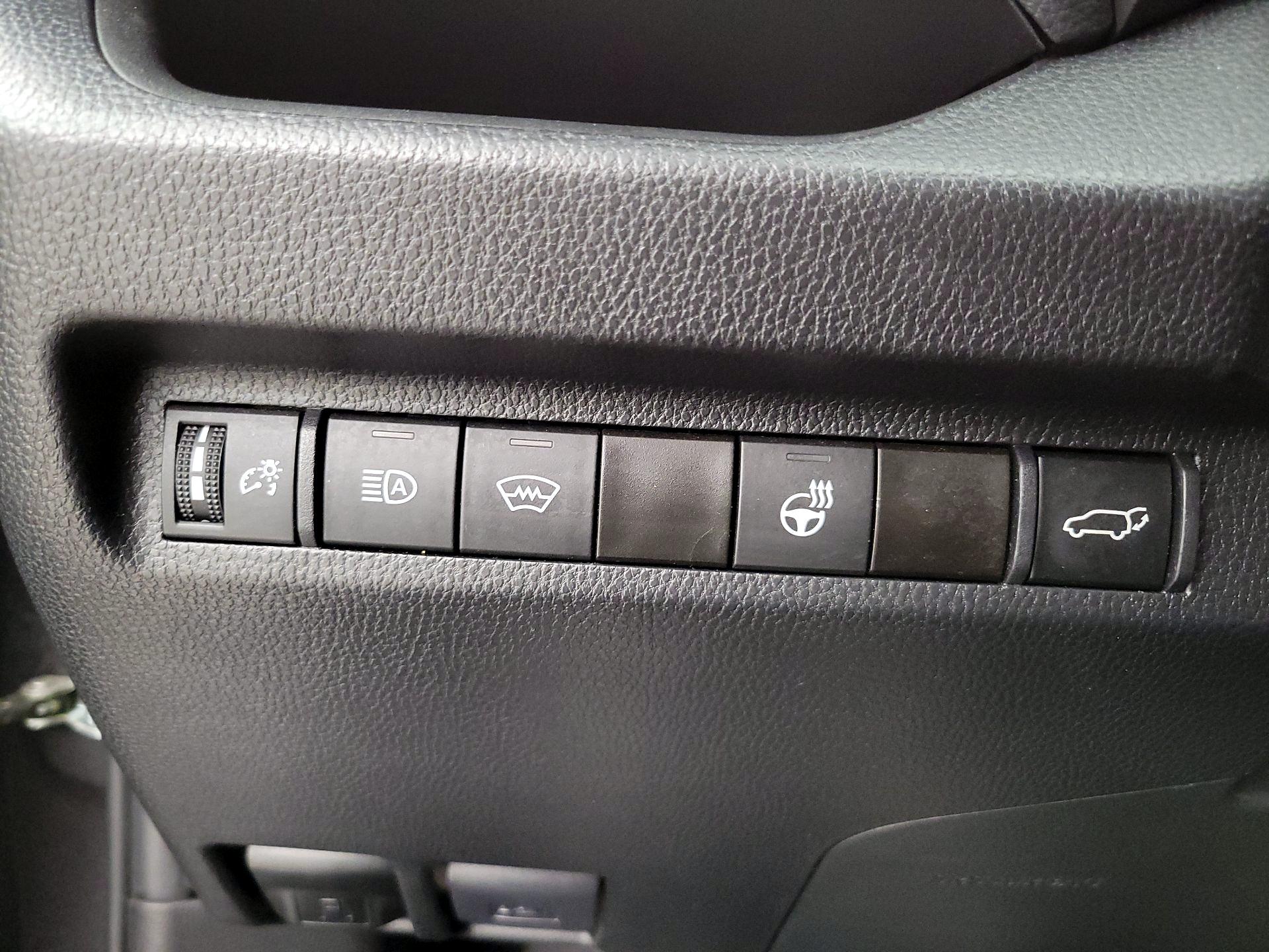 Thumbnail: 2024 Toyota RAV4 - 13