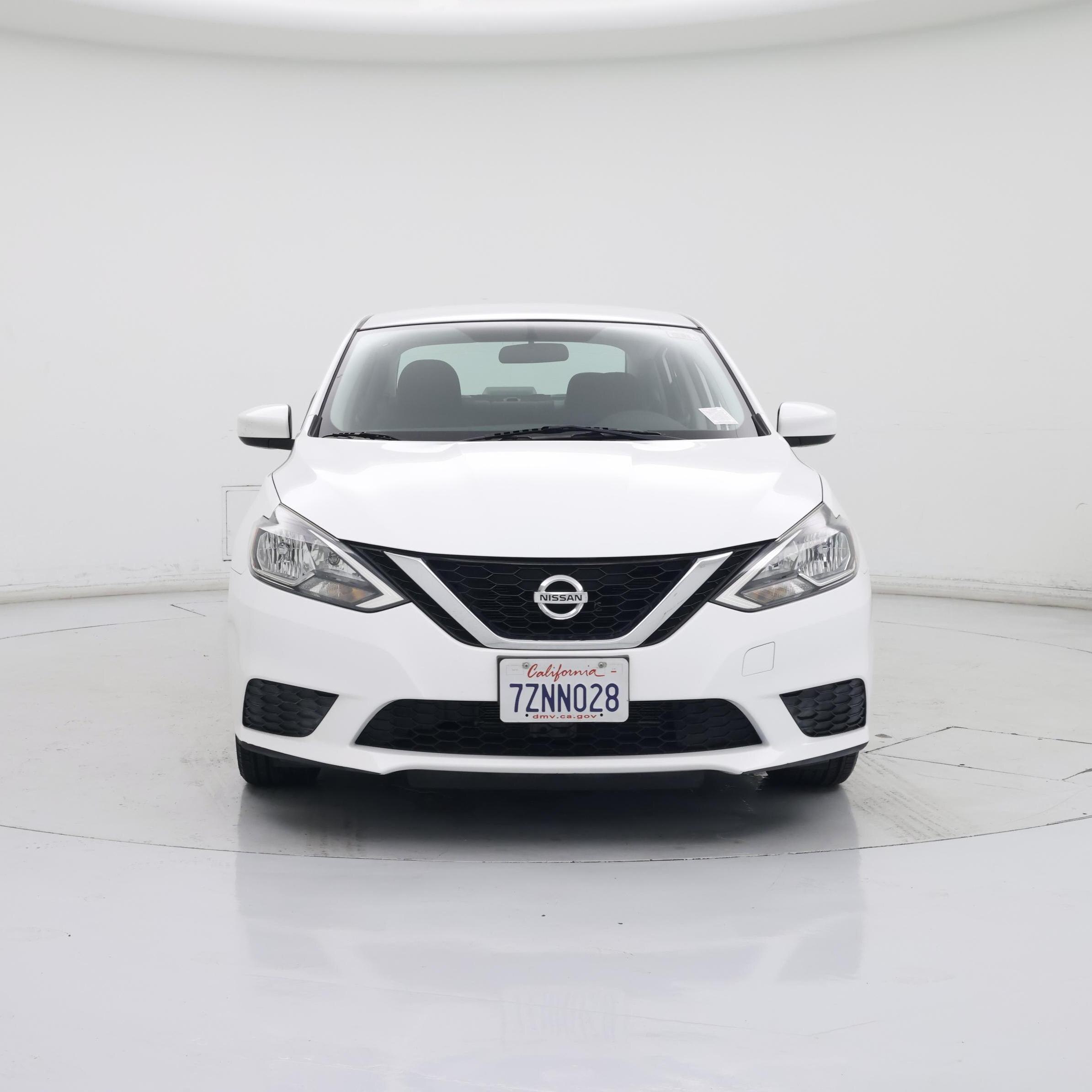 Thumbnail: 2017 Nissan Sentra - 5