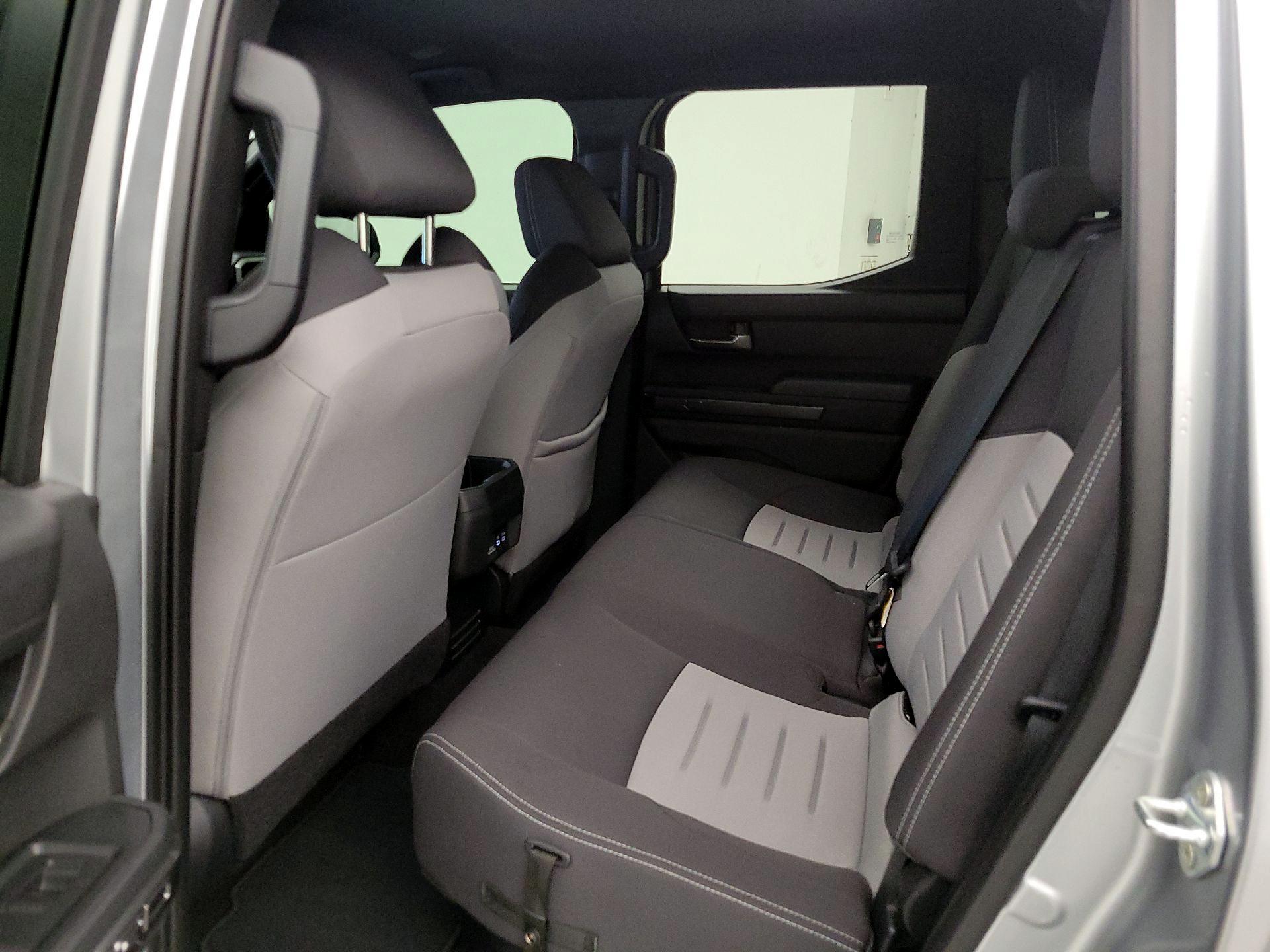 Thumbnail: 2024 Toyota Tacoma - 20