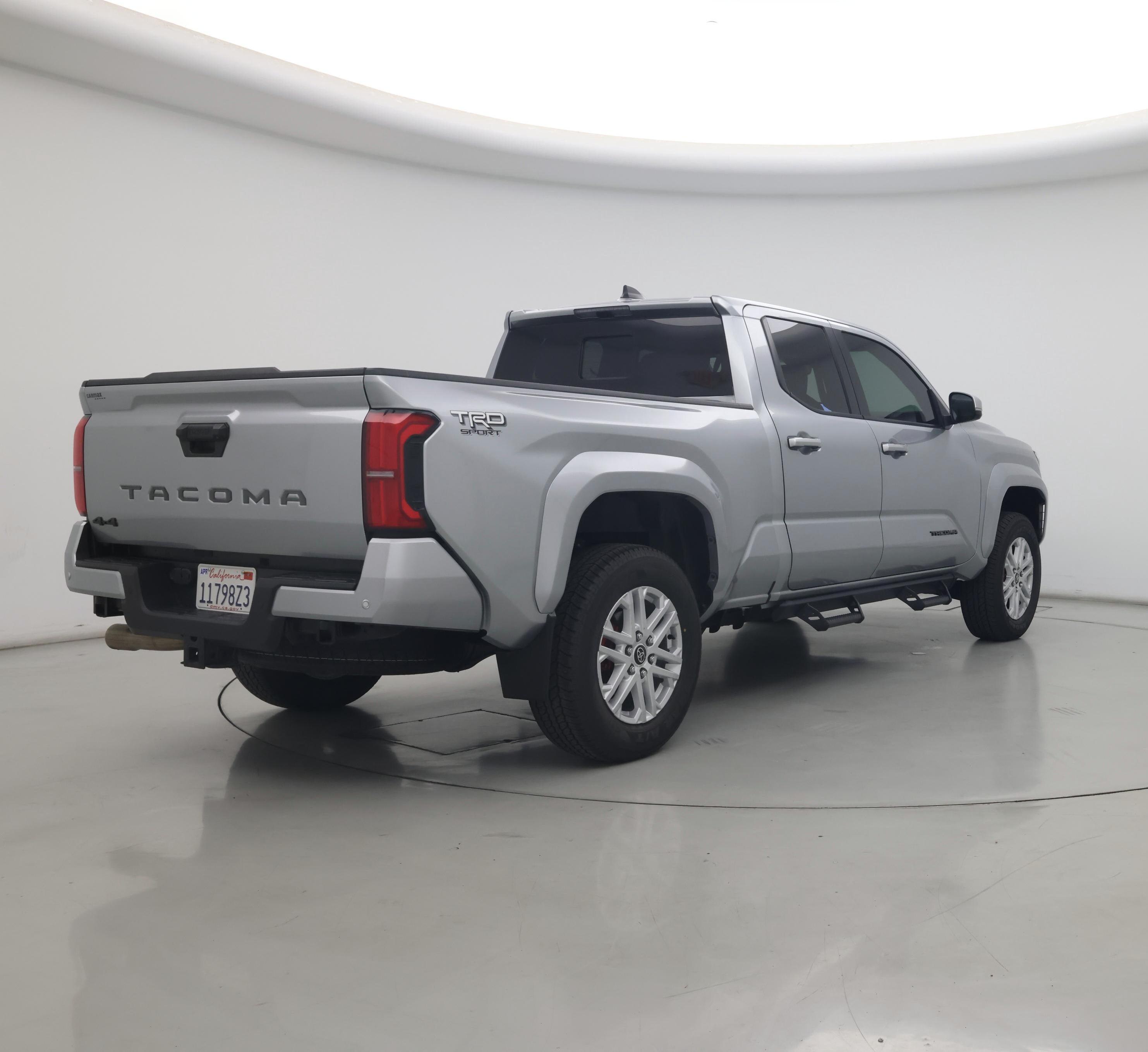 Thumbnail: 2024 Toyota Tacoma - 8