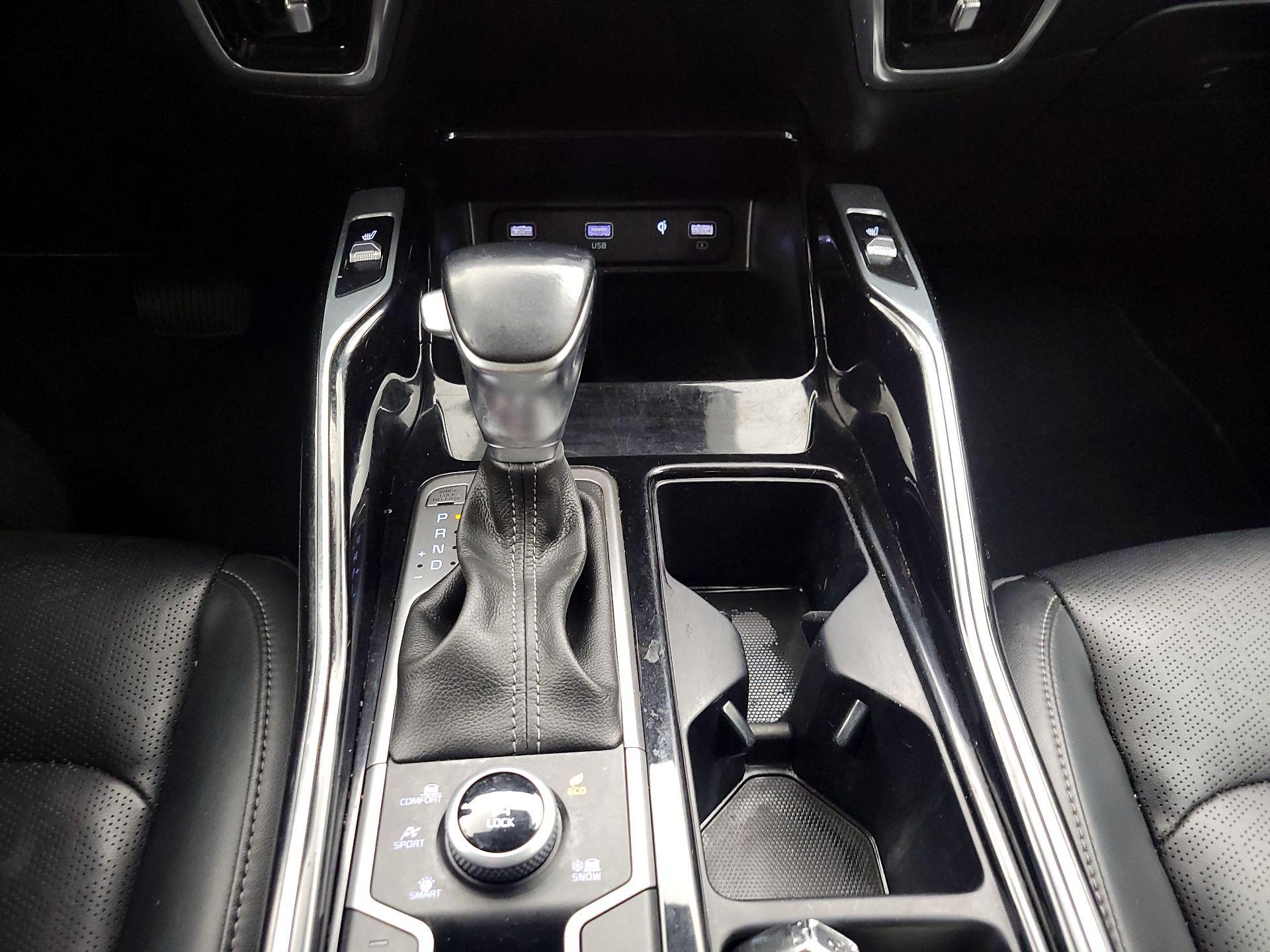 Thumbnail: 2021 Kia Sorento - 18