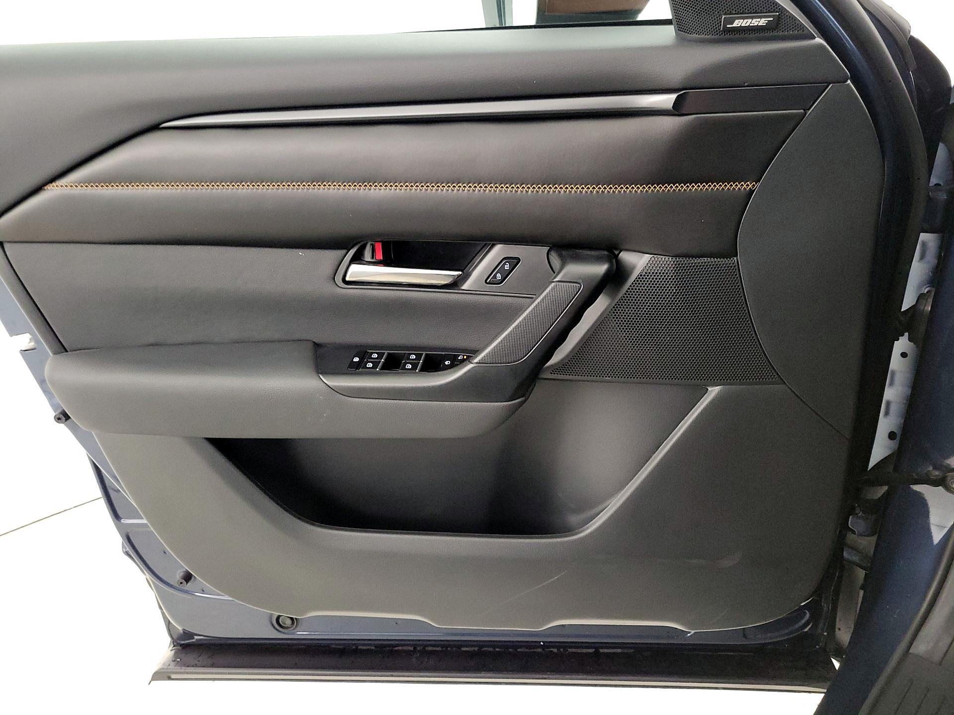 Thumbnail: 2025 Mazda CX-50 - 12