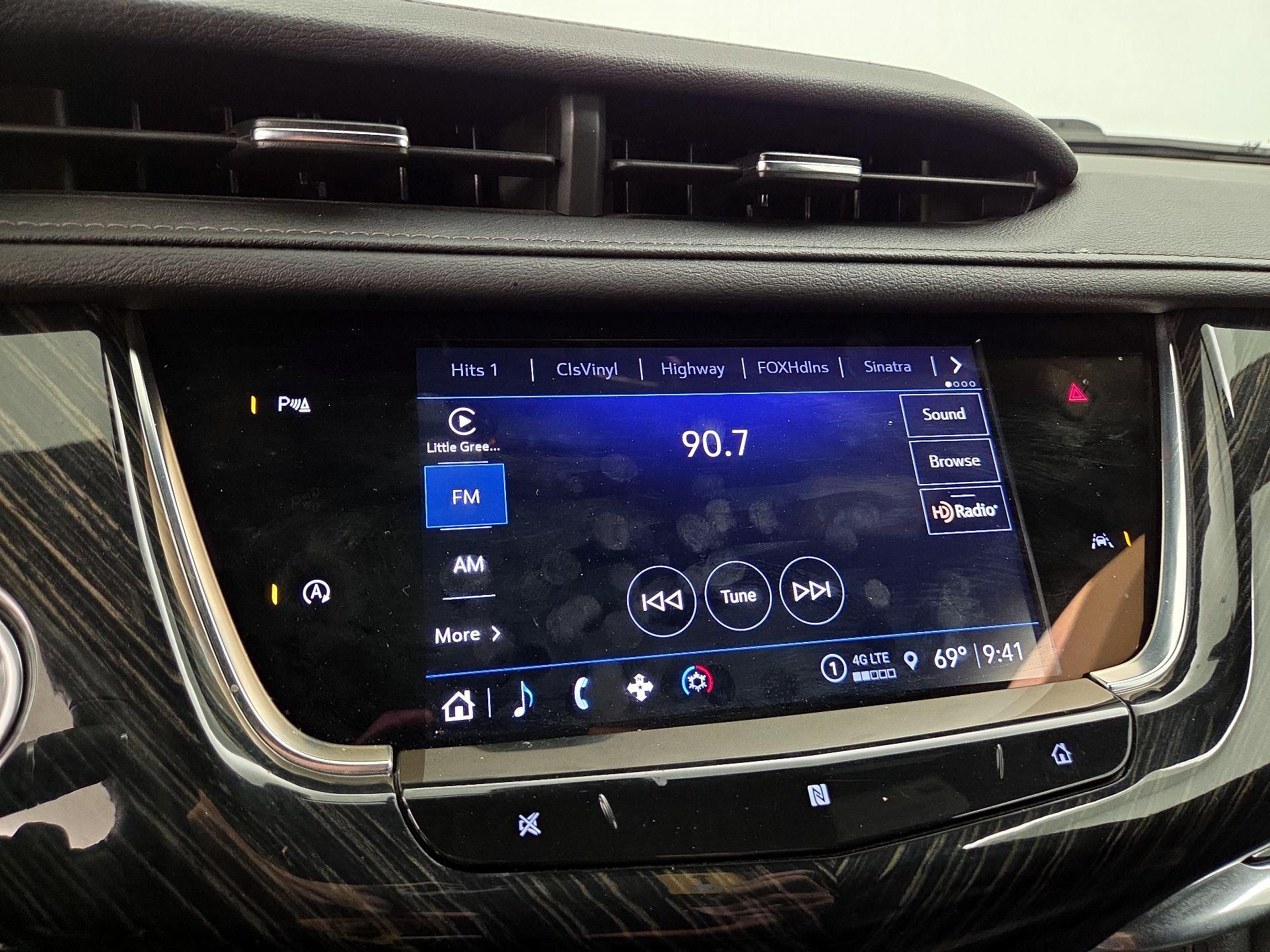 Thumbnail: 2021 Cadillac XT6 - 15