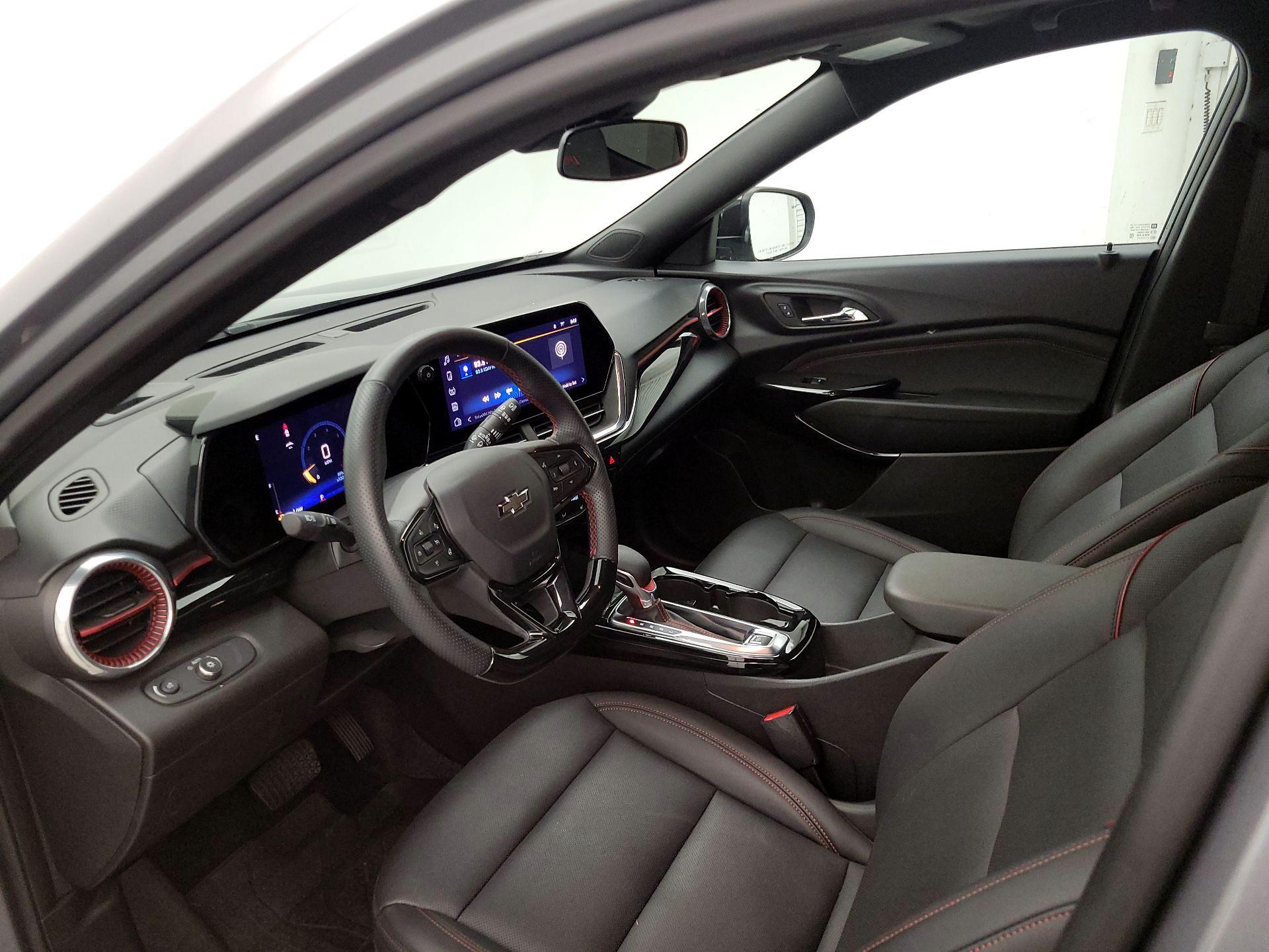 Thumbnail: 2024 Chevrolet Trax - 11