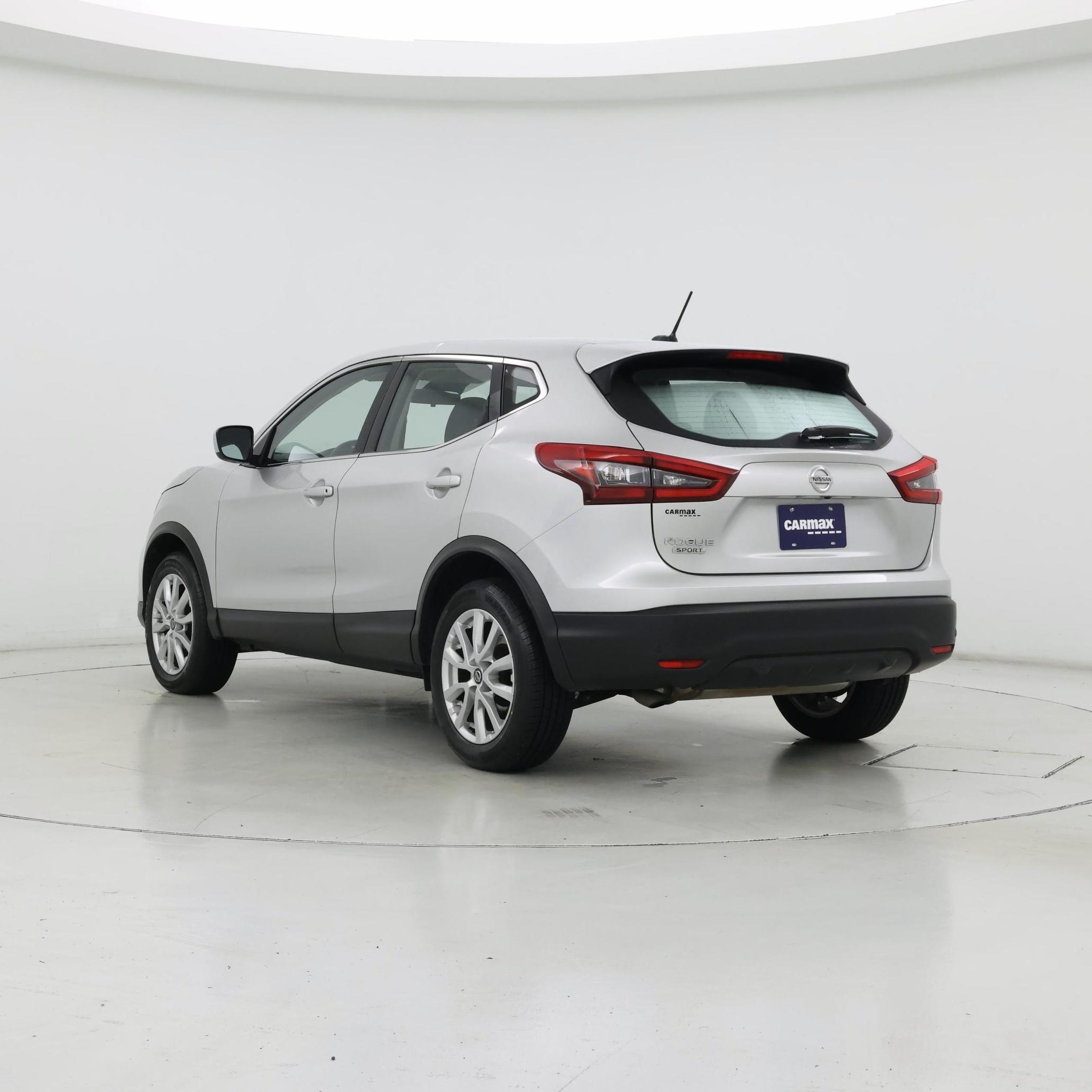 Thumbnail: 2020 Nissan Rogue Sport - 2