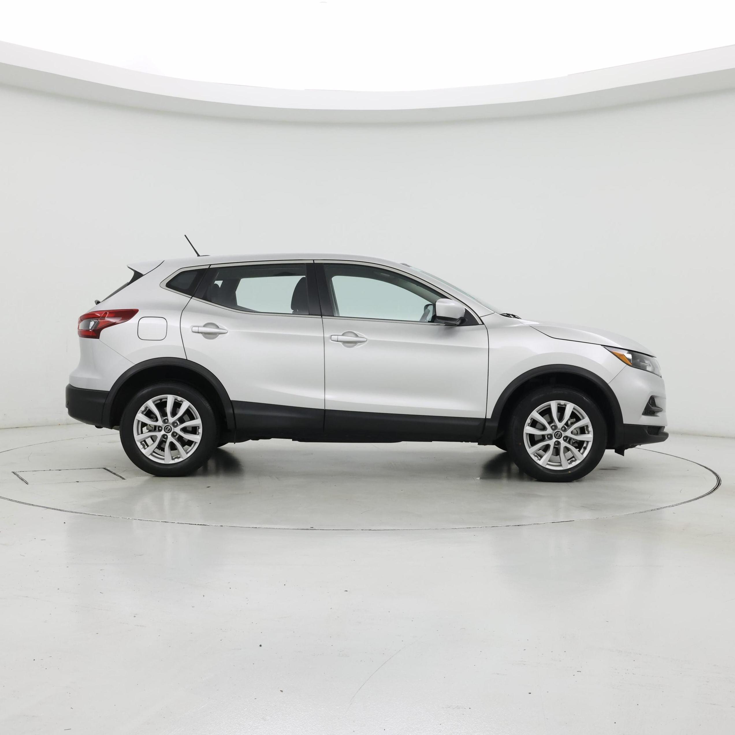 Thumbnail: 2020 Nissan Rogue Sport - 7