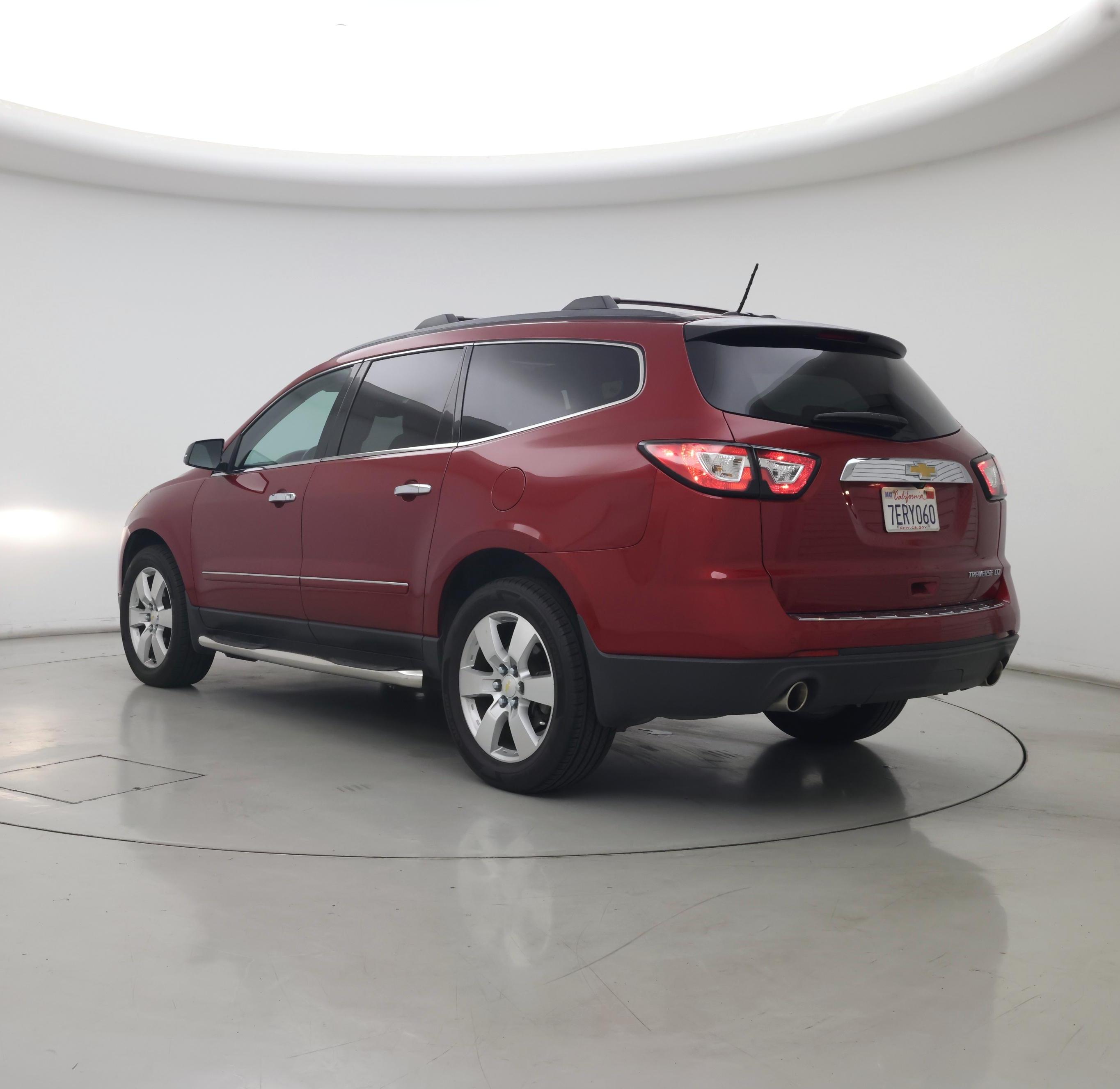 Thumbnail: 2014 Chevrolet Traverse - 2