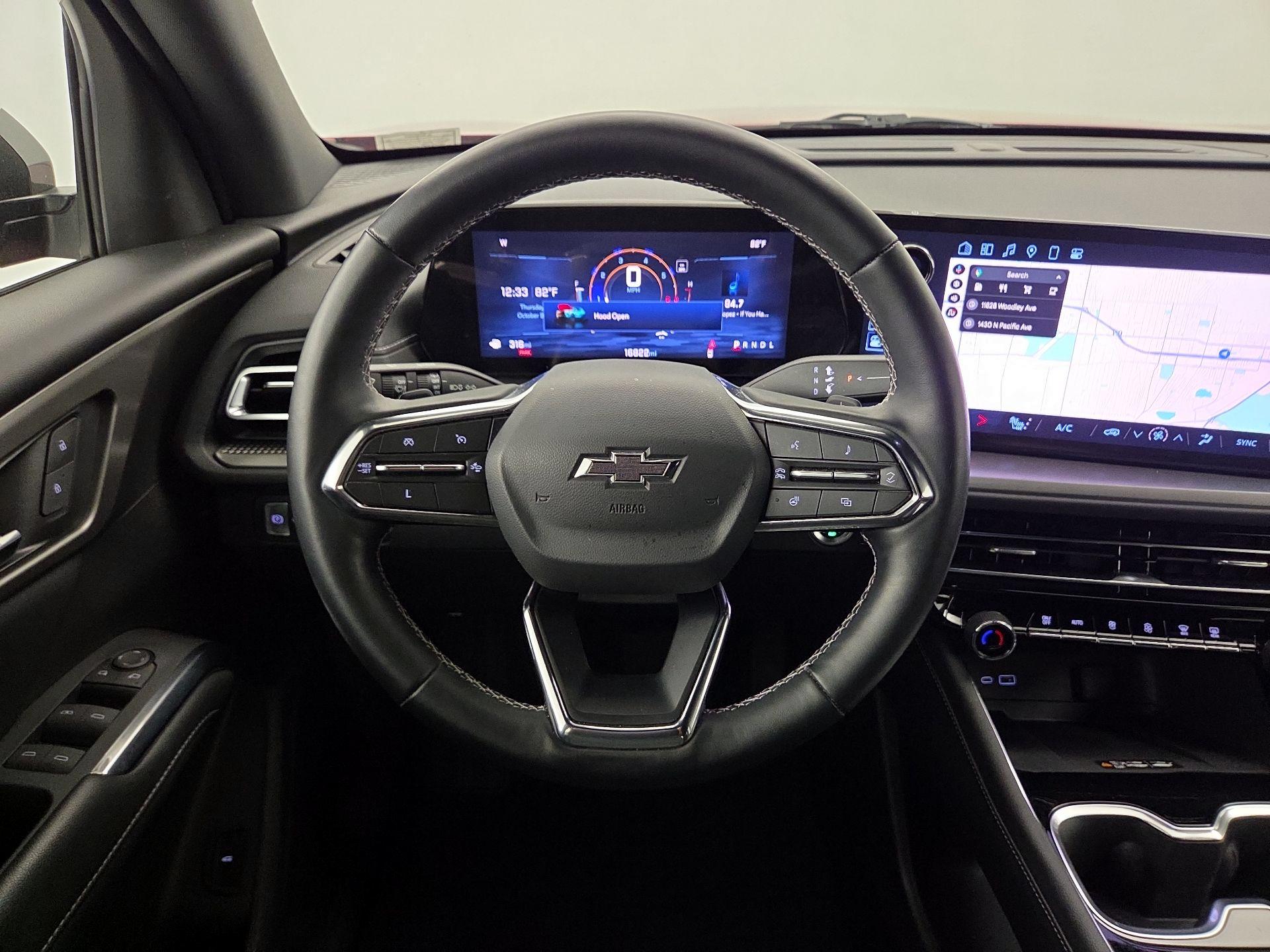 Thumbnail: 2024 Chevrolet Traverse - 10