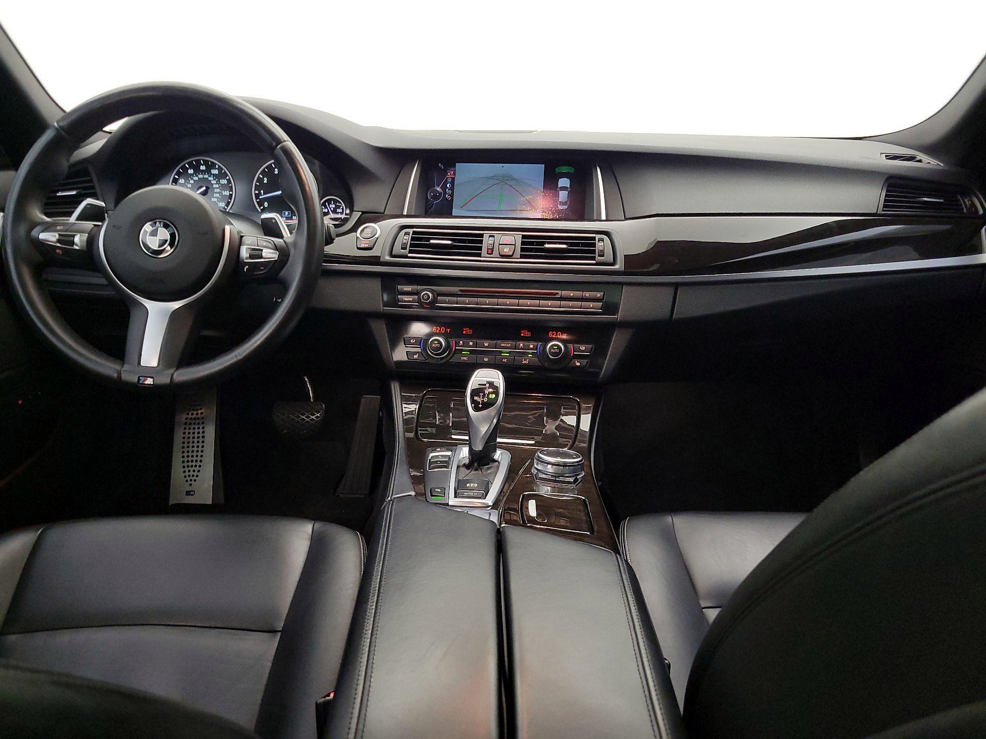 Thumbnail: 2016 BMW 5 Series - 9