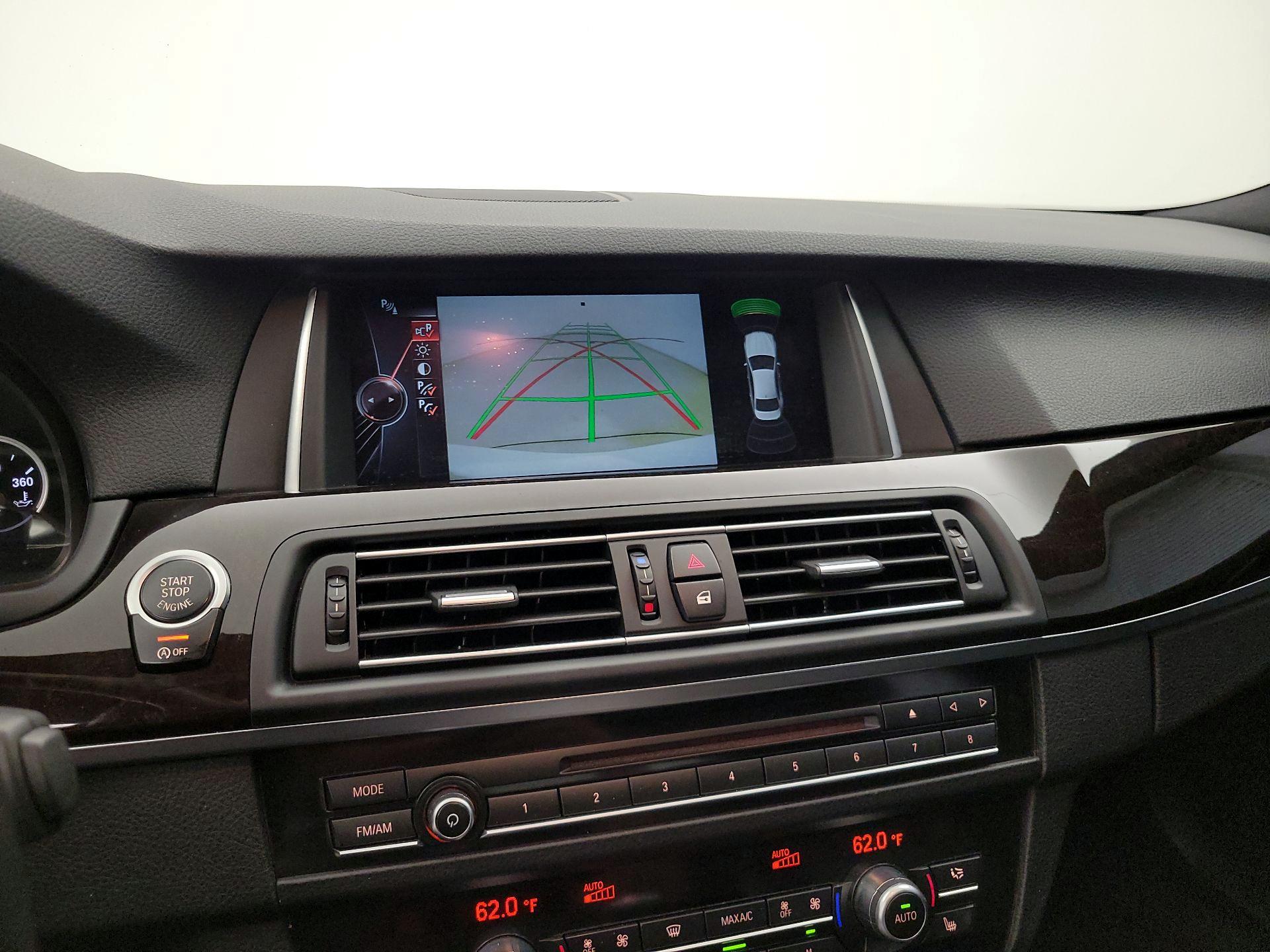 Thumbnail: 2016 BMW 5 Series - 14