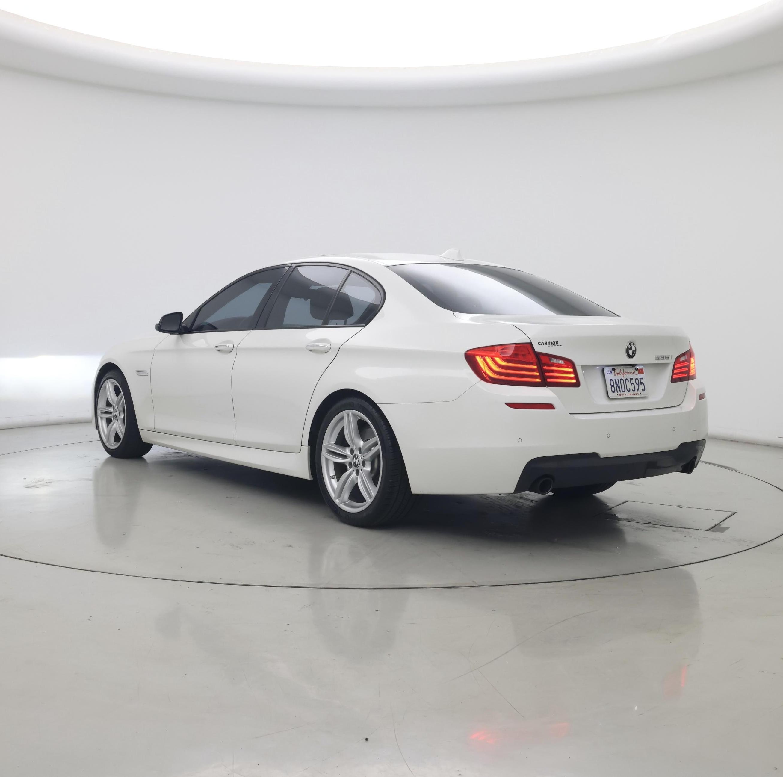 Thumbnail: 2016 BMW 5 Series - 2