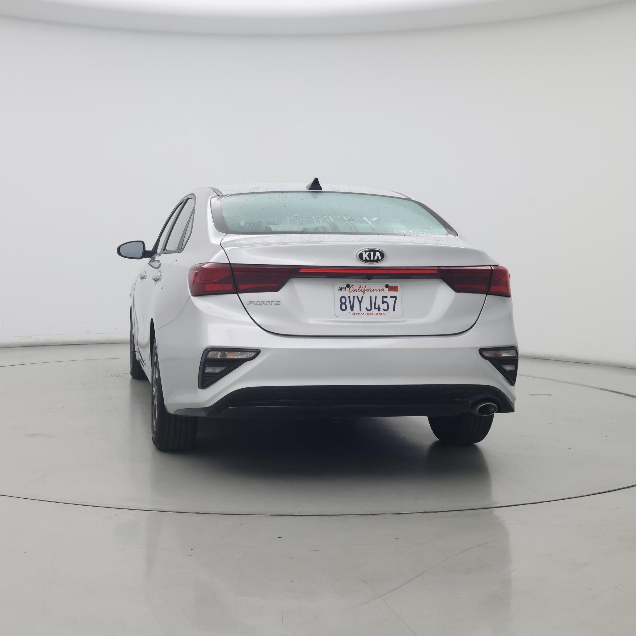 Thumbnail: 2021 Kia Forte - 6