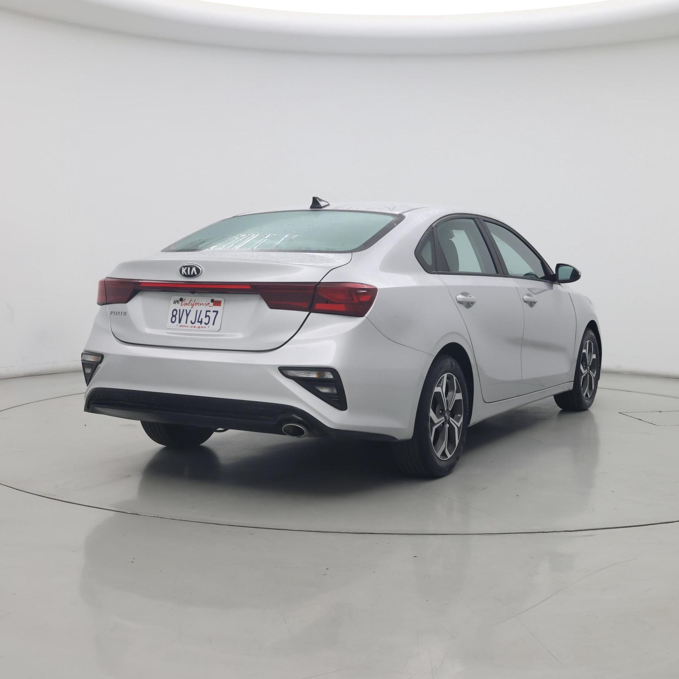 Thumbnail: 2021 Kia Forte - 8