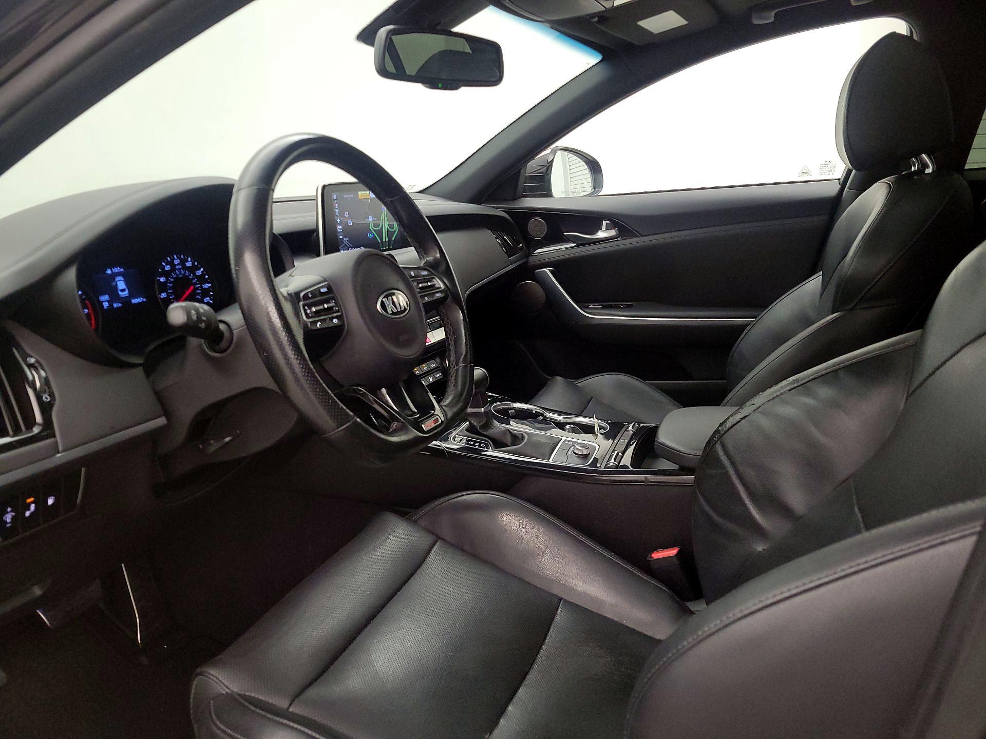 Thumbnail: 2020 Kia Stinger - 11
