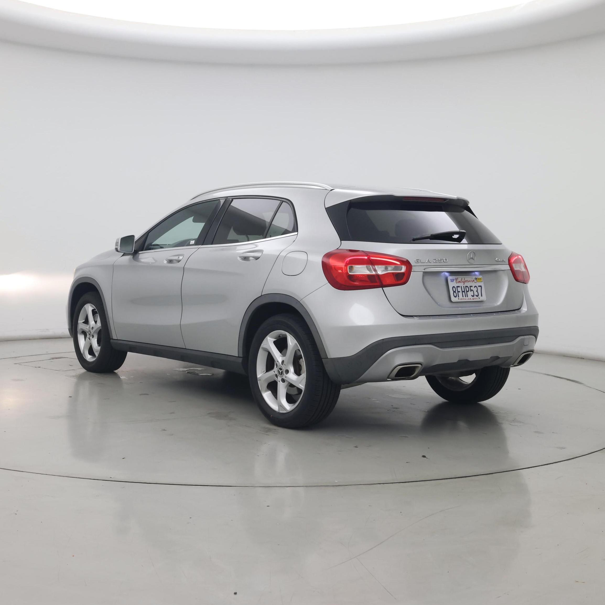 Thumbnail: 2018 Mercedes-Benz GLA - 2