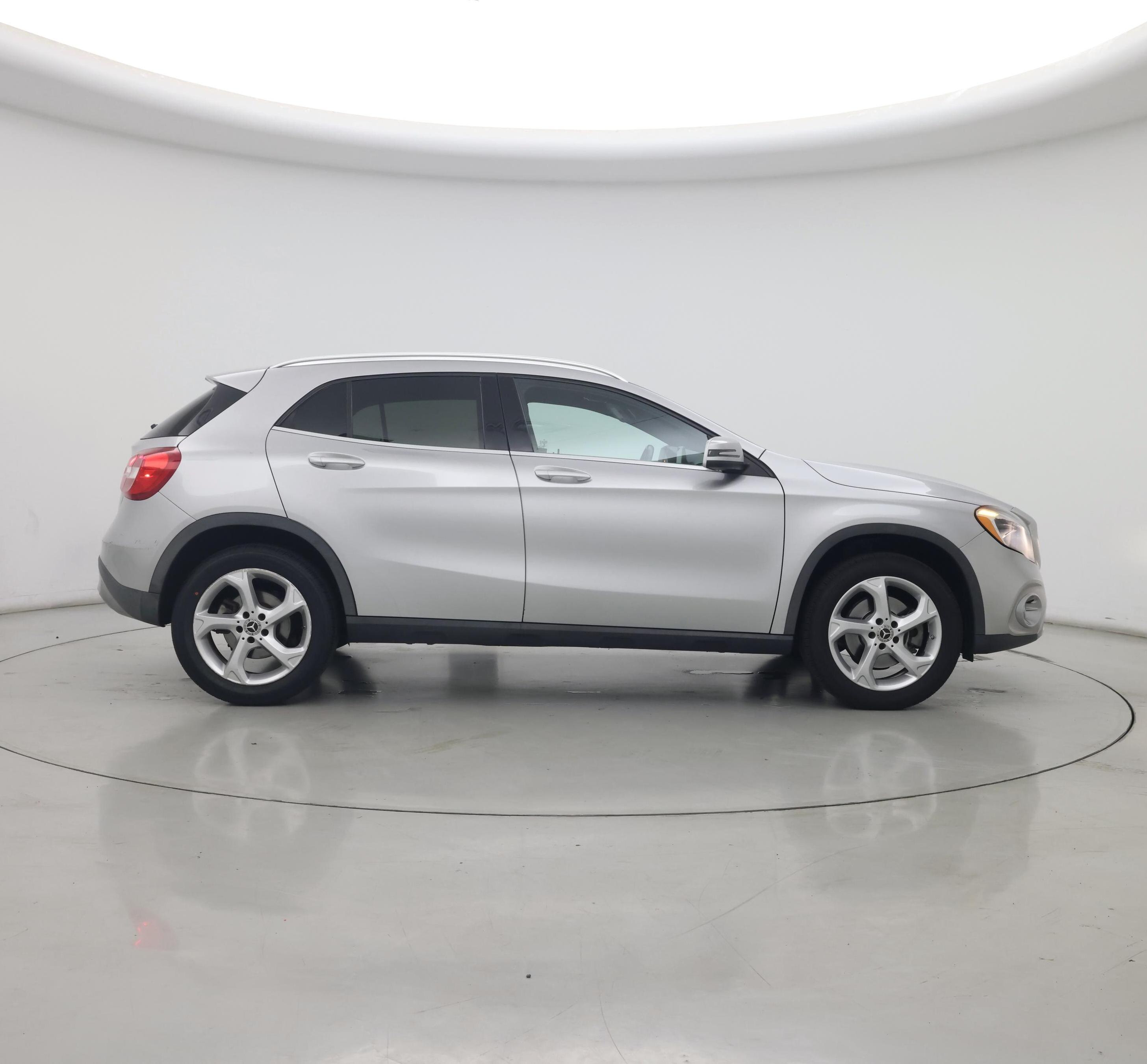Thumbnail: 2018 Mercedes-Benz GLA - 7