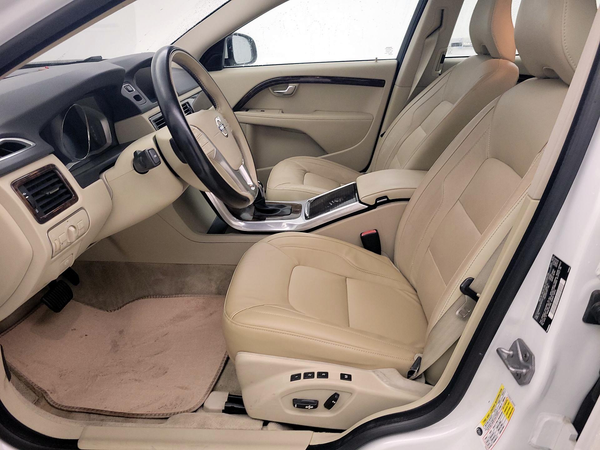 Thumbnail: 2016 Volvo S80 - 11