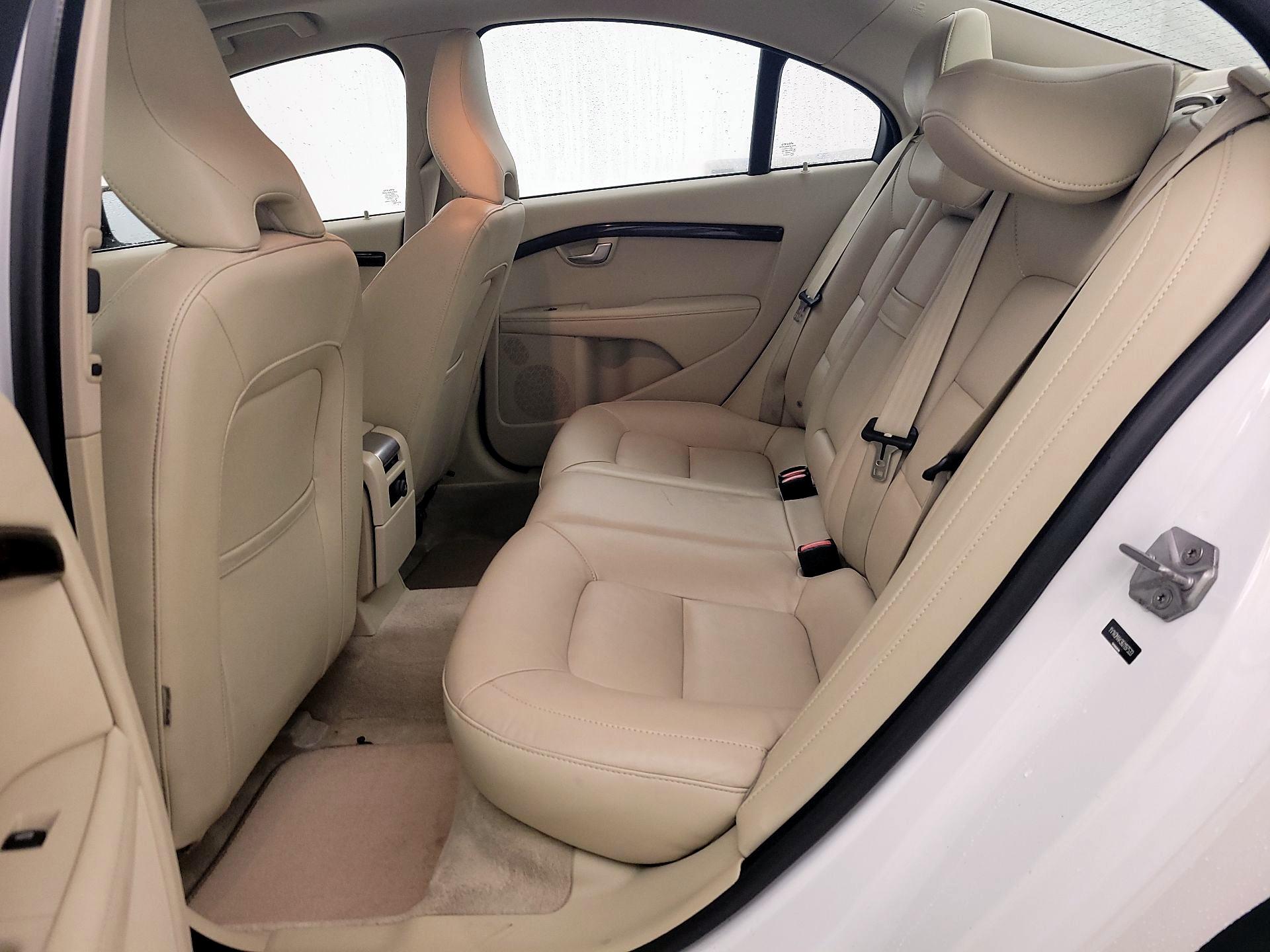 Thumbnail: 2016 Volvo S80 - 20