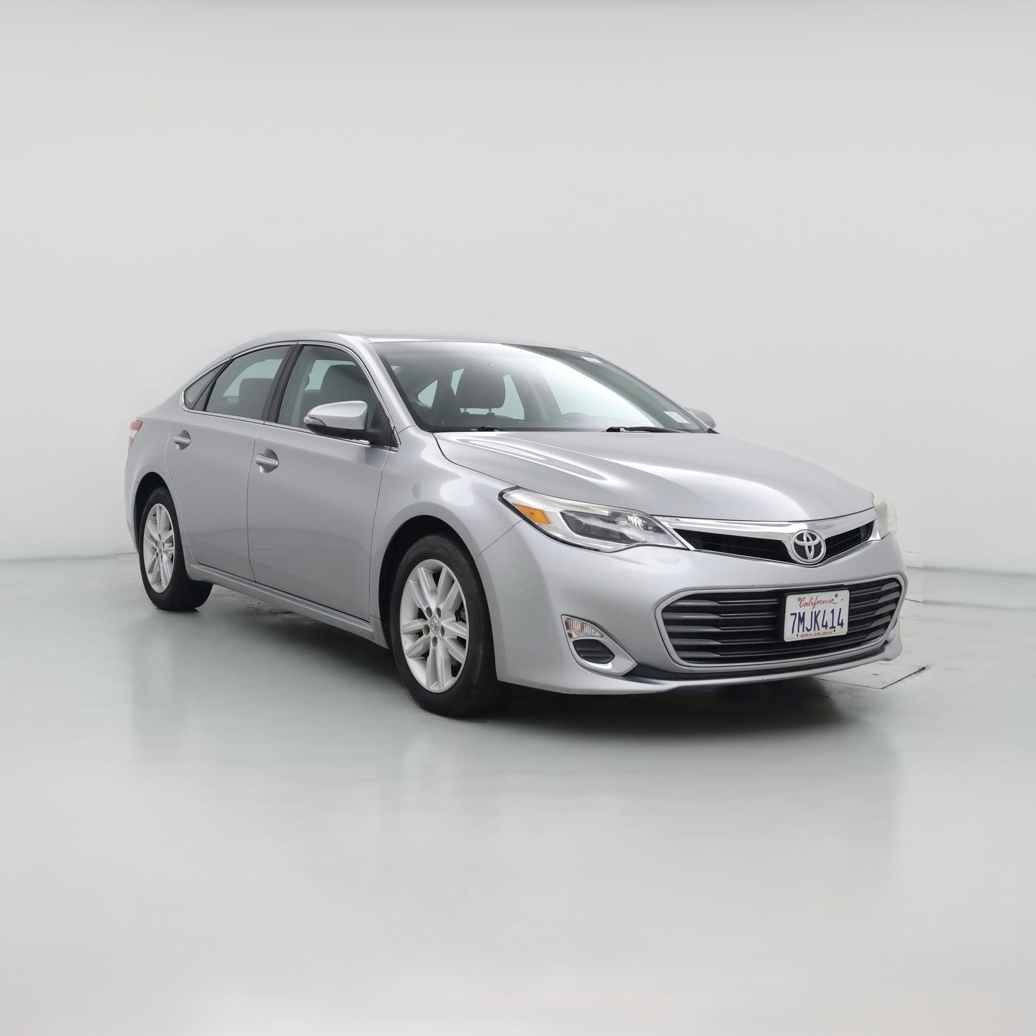 Thumbnail: 2015 Toyota Avalon - 1