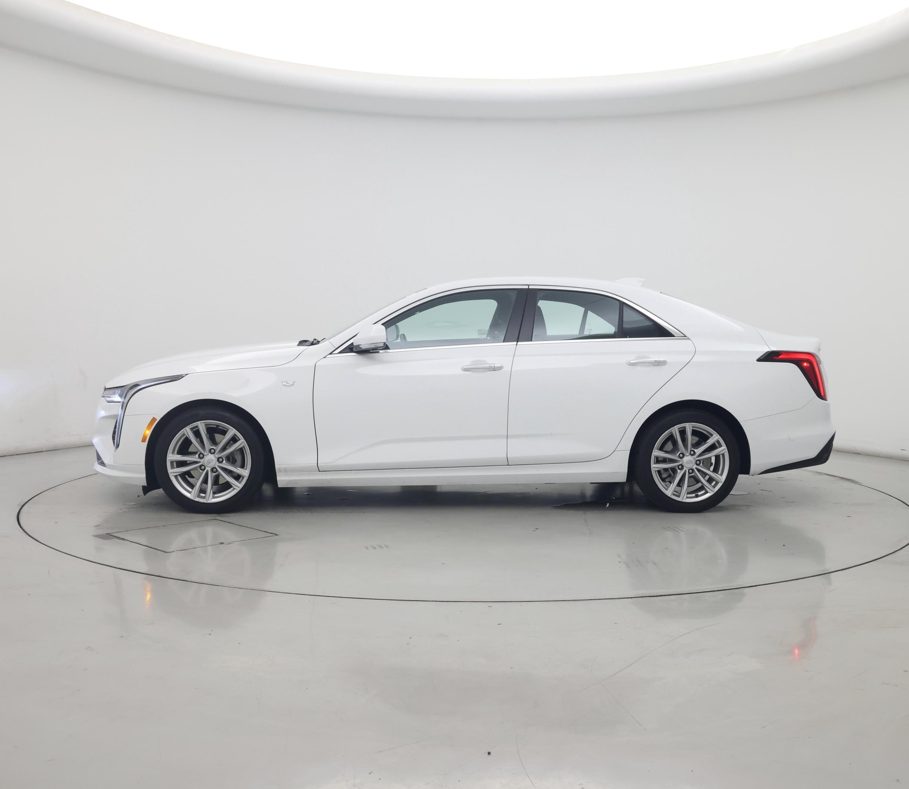 Thumbnail: 2024 Cadillac CT4 - 3