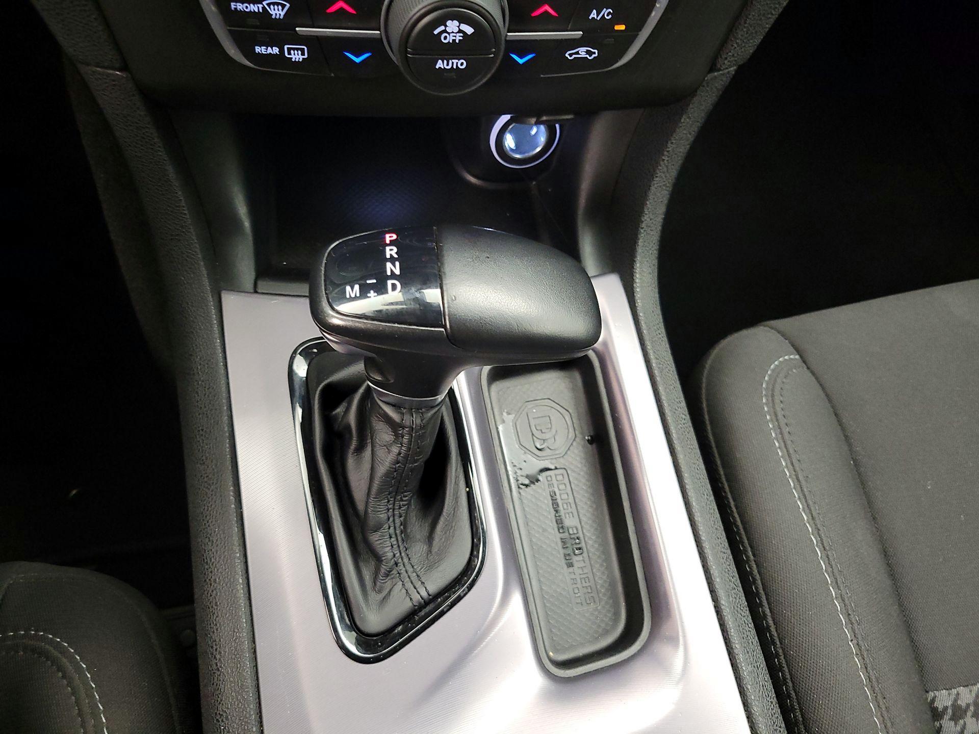 Thumbnail: 2021 Dodge Charger - 16