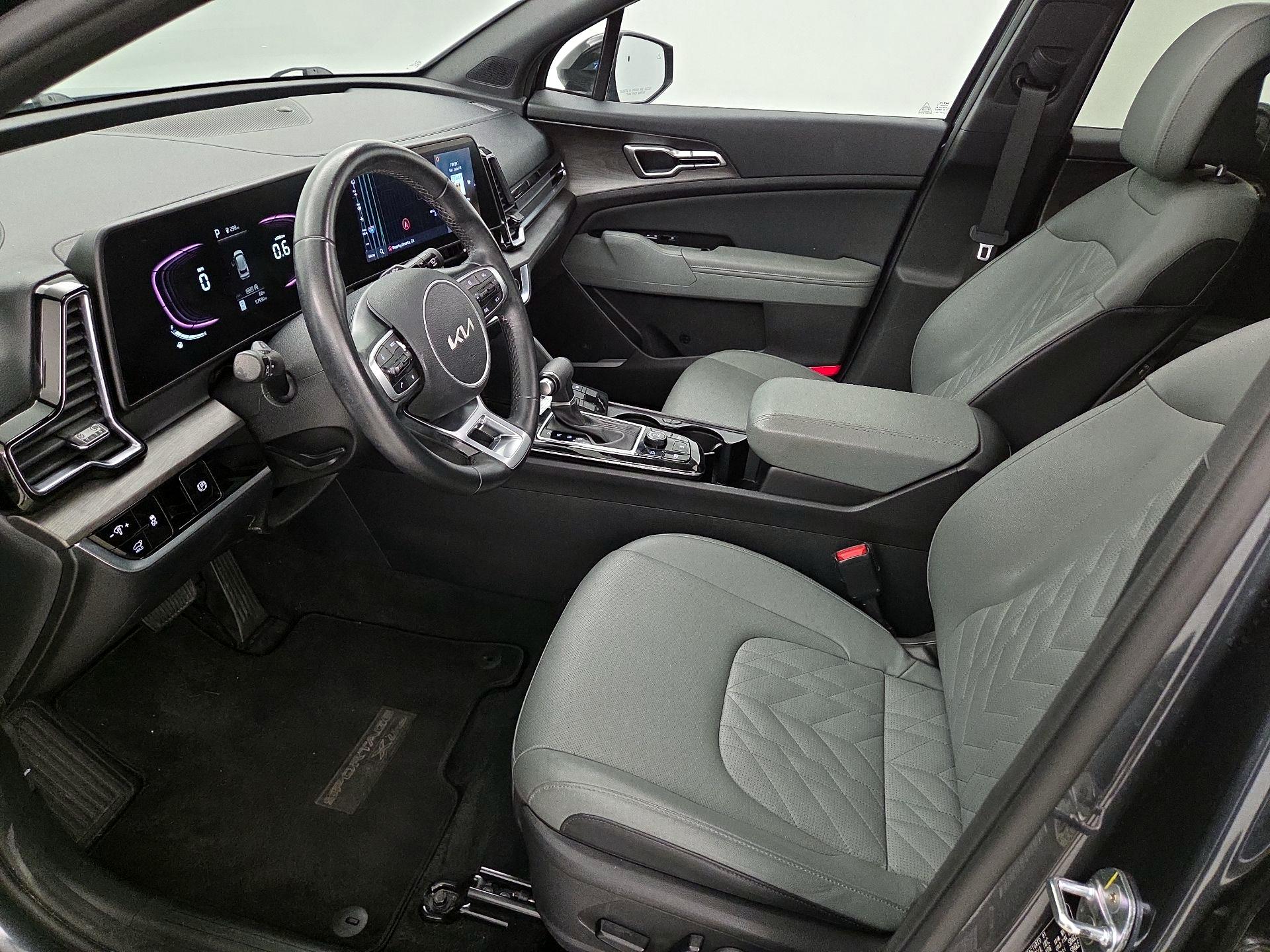 Thumbnail: 2023 Kia Sportage - 11